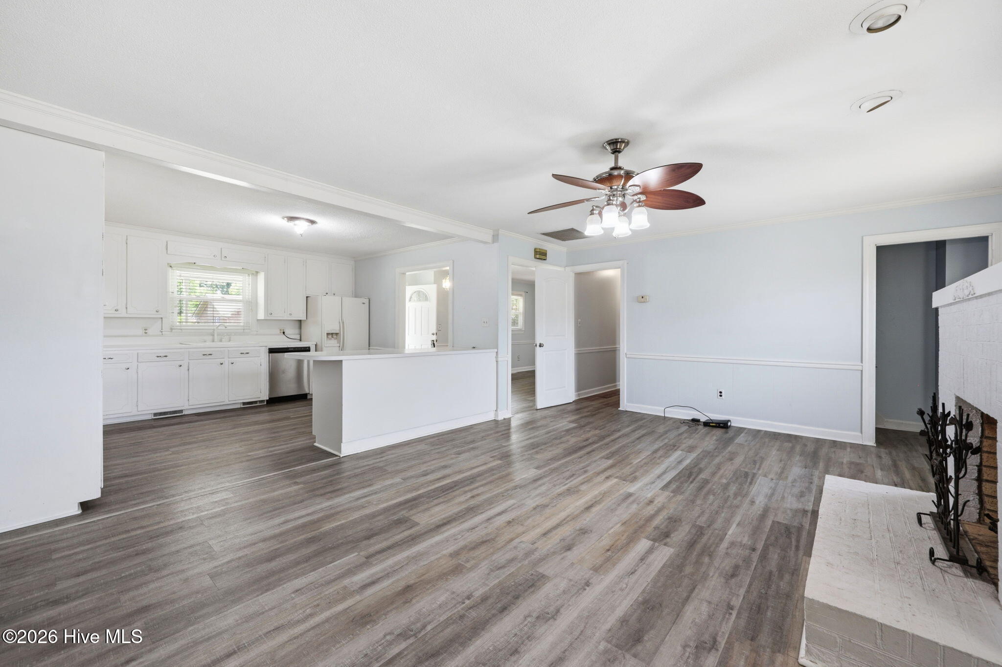 4130 Terrace Drive Property Photo 15