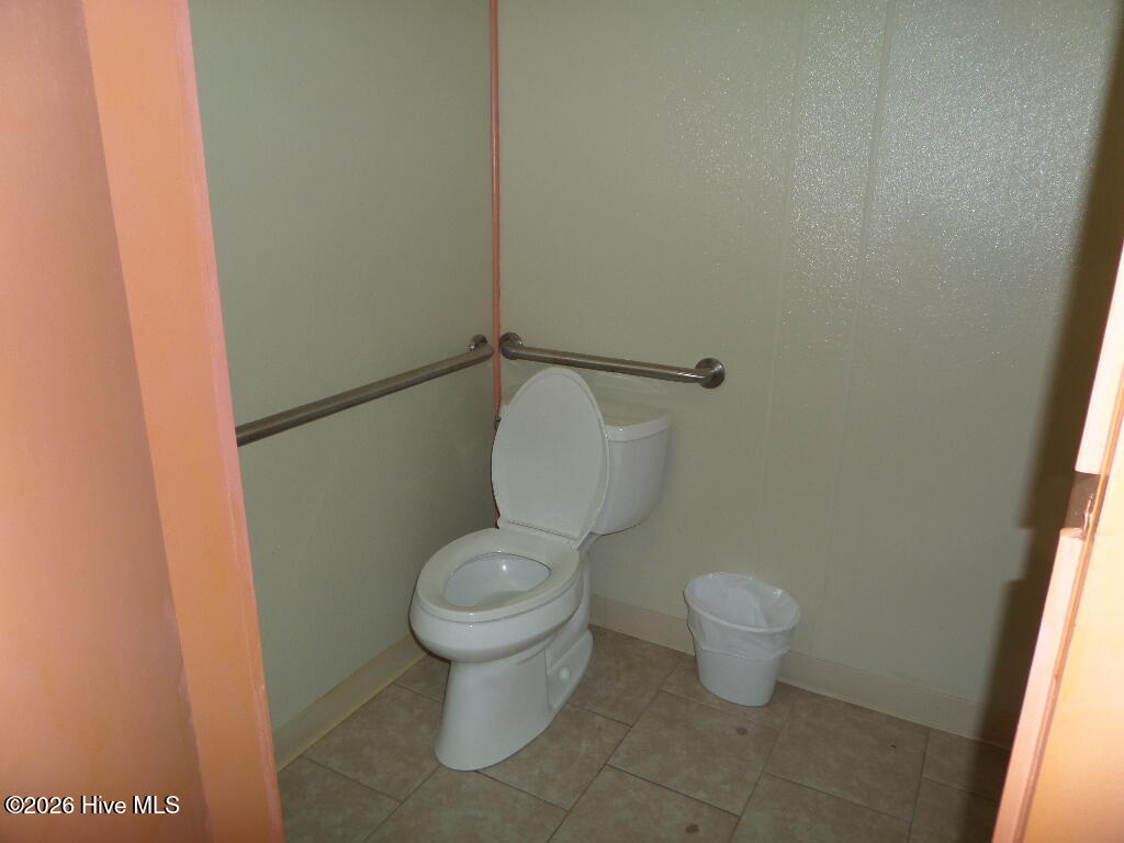 3865 S Main Street Property Photo 29