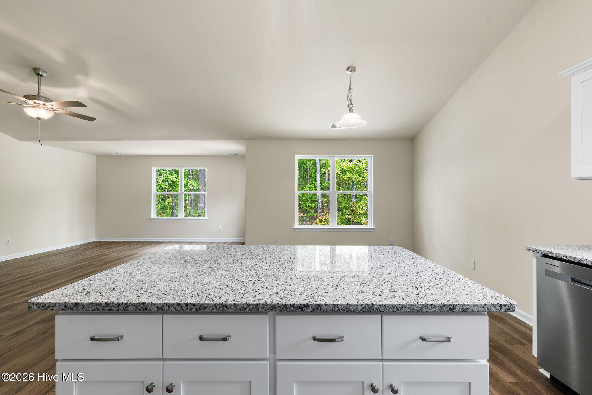 2573 Provence Drive Se Property Photo 13