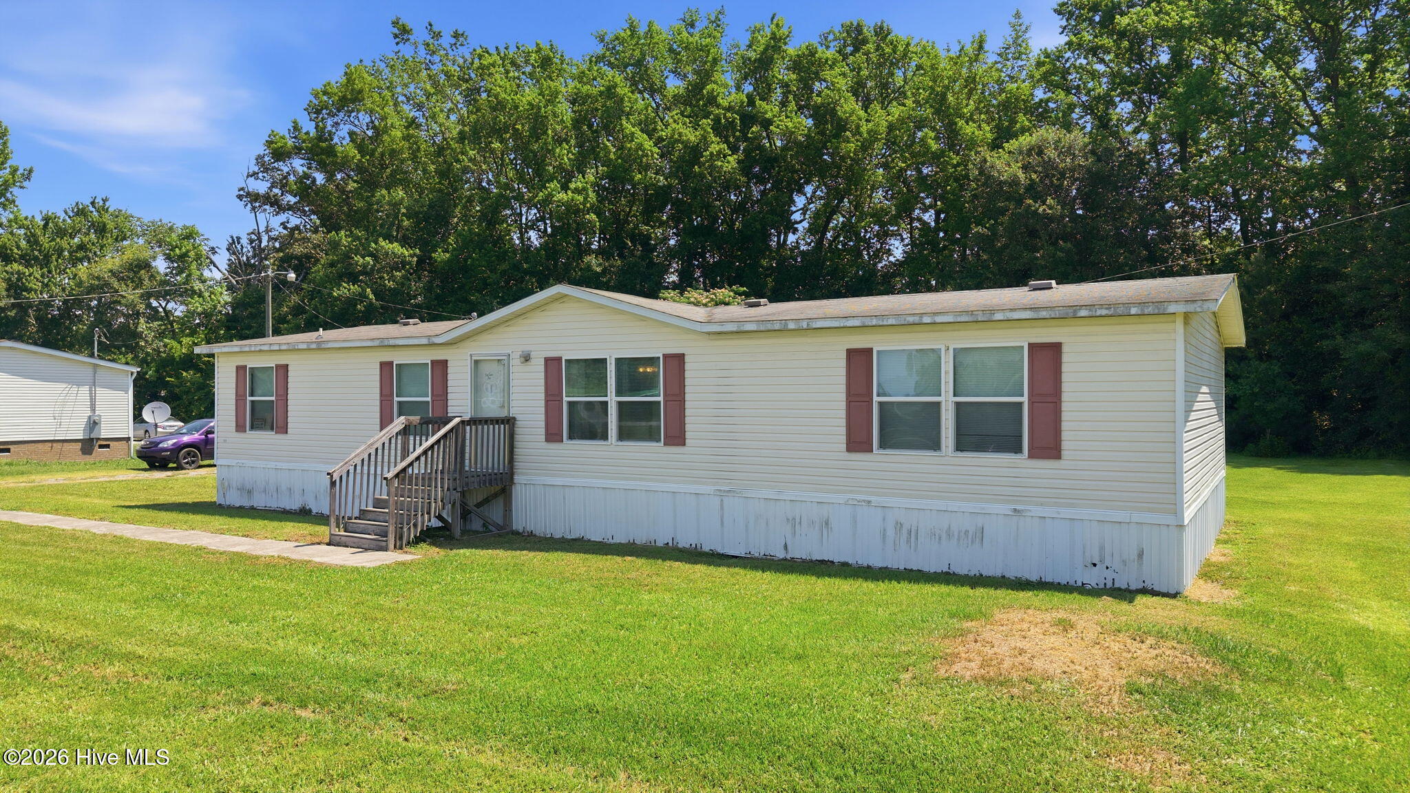 7015 Saint James Church Road Property Photo 3