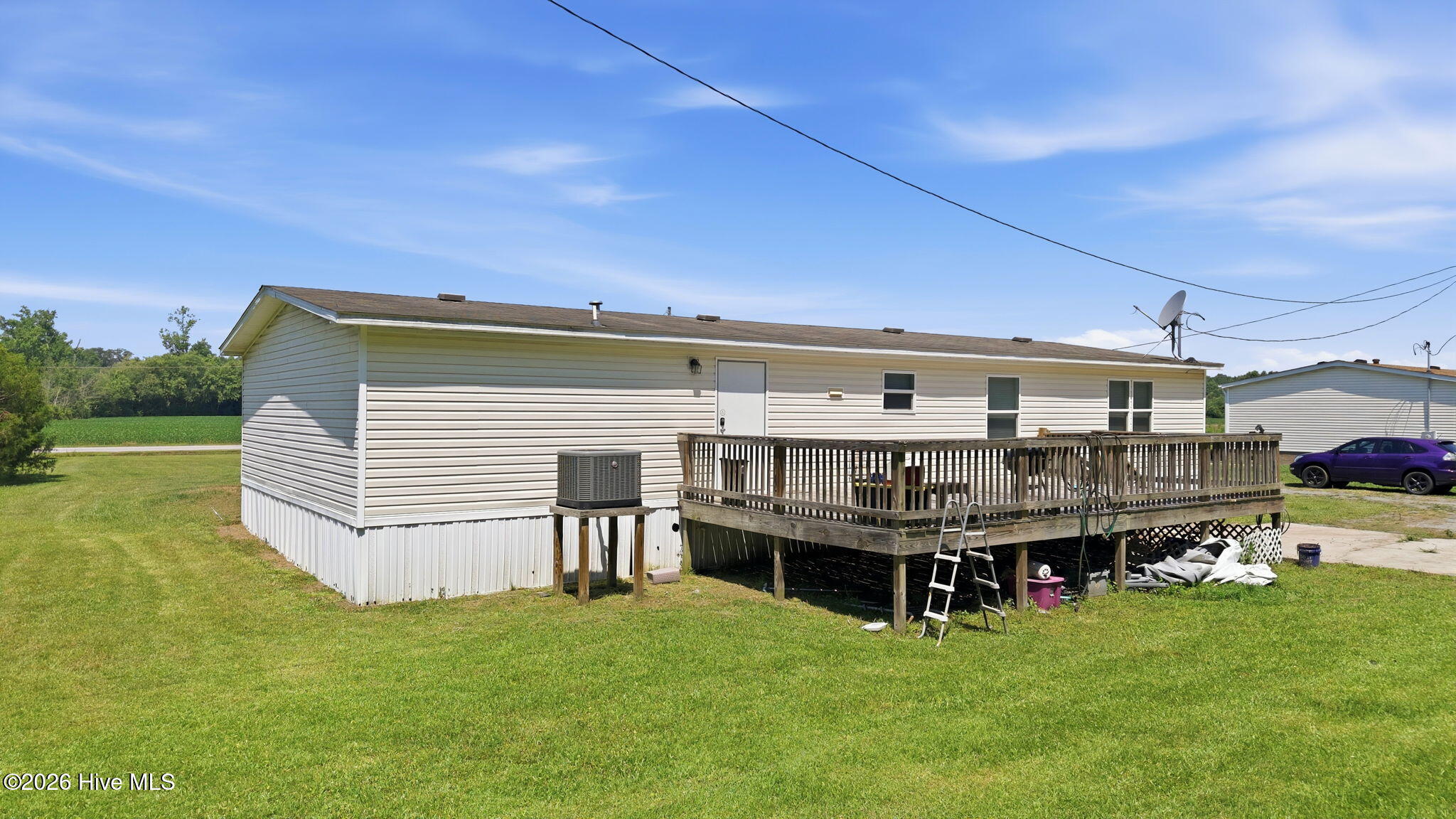7015 Saint James Church Road Property Photo 4
