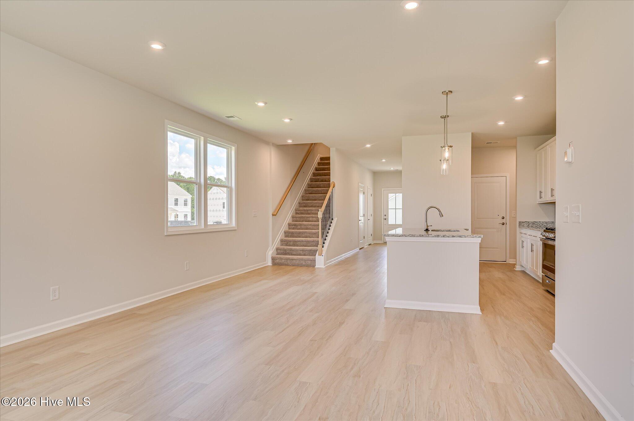 5303 Proper Court Property Photo 6
