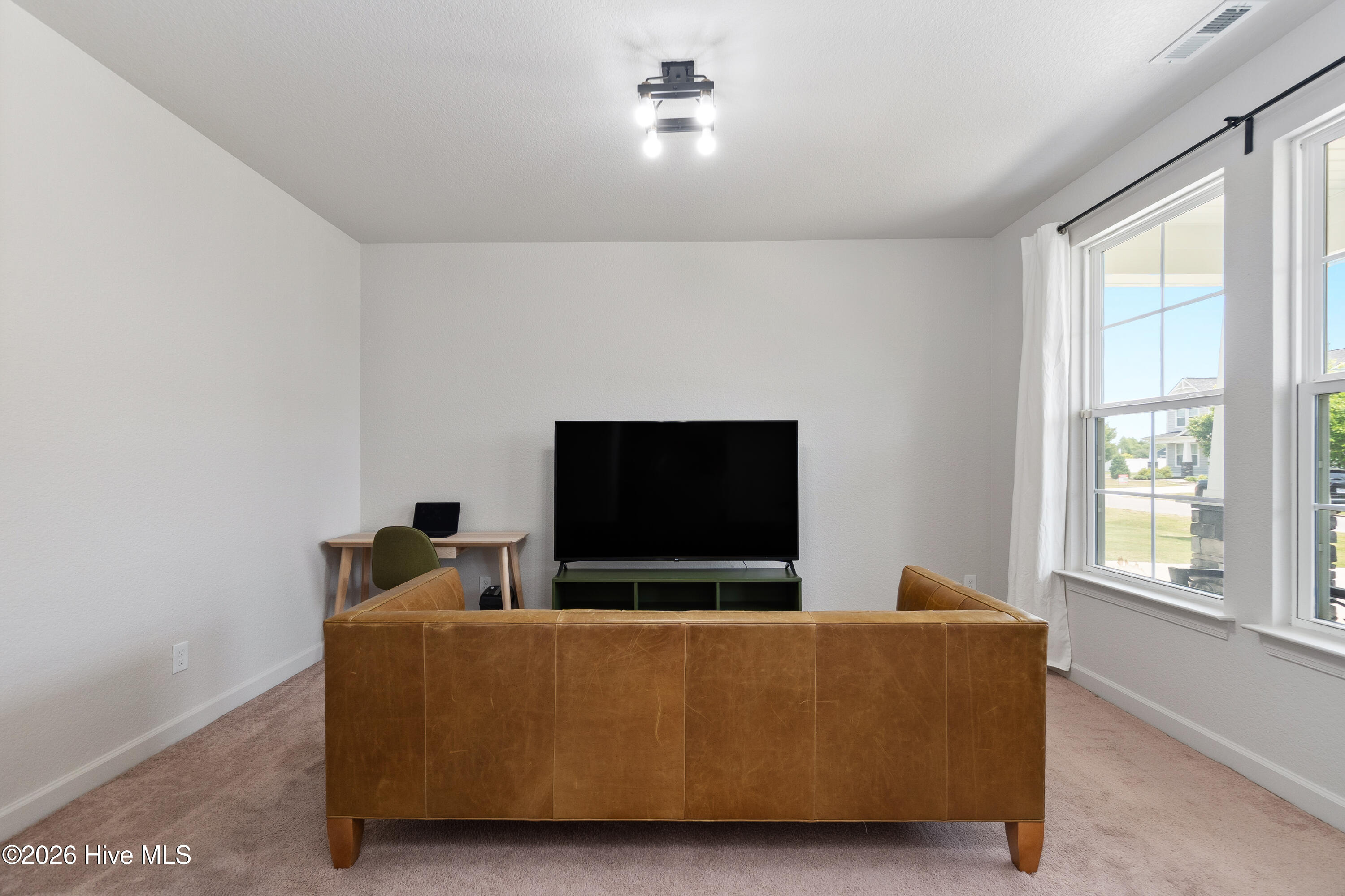 103 Ashbee Court Property Photo 8