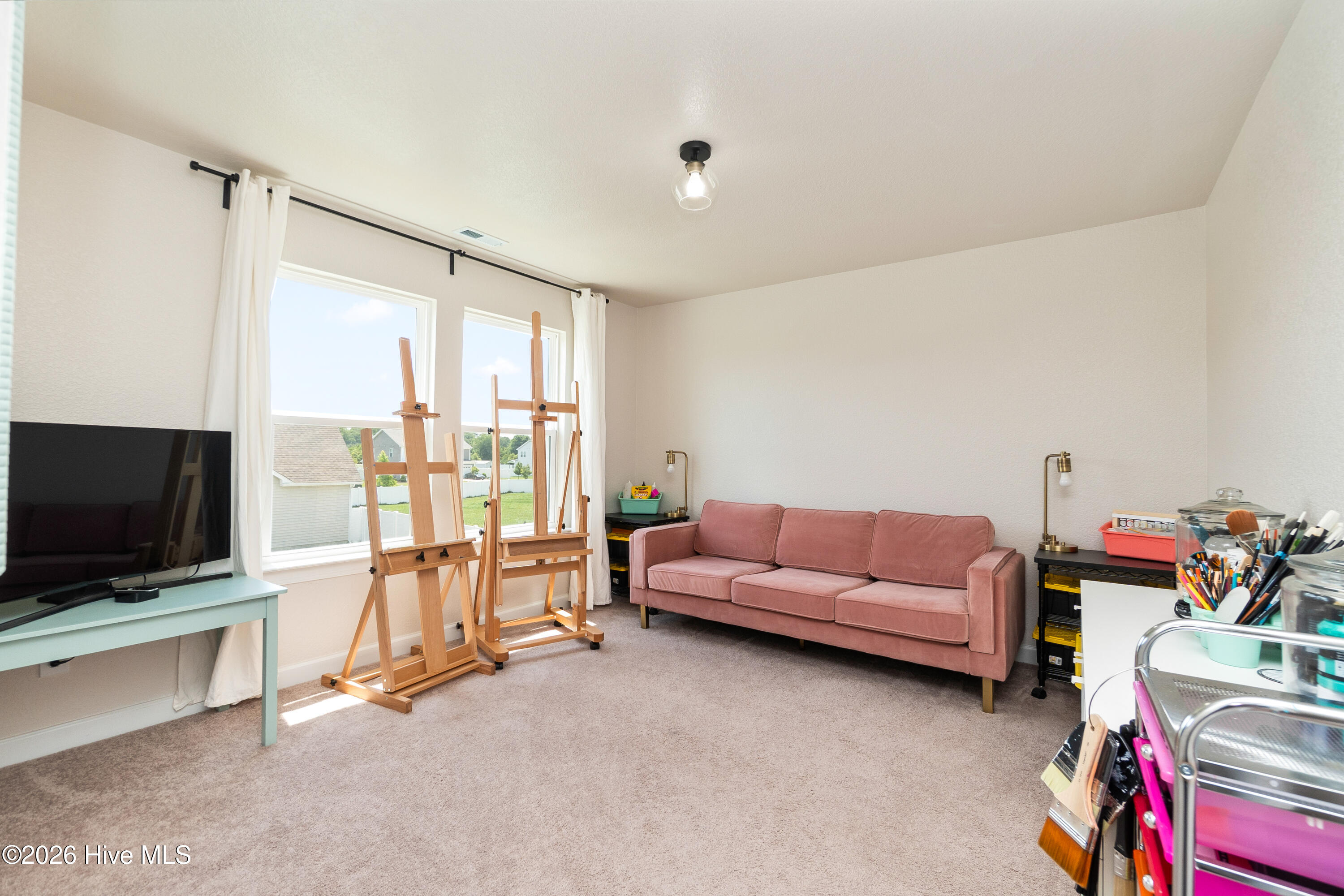 103 Ashbee Court Property Photo 34