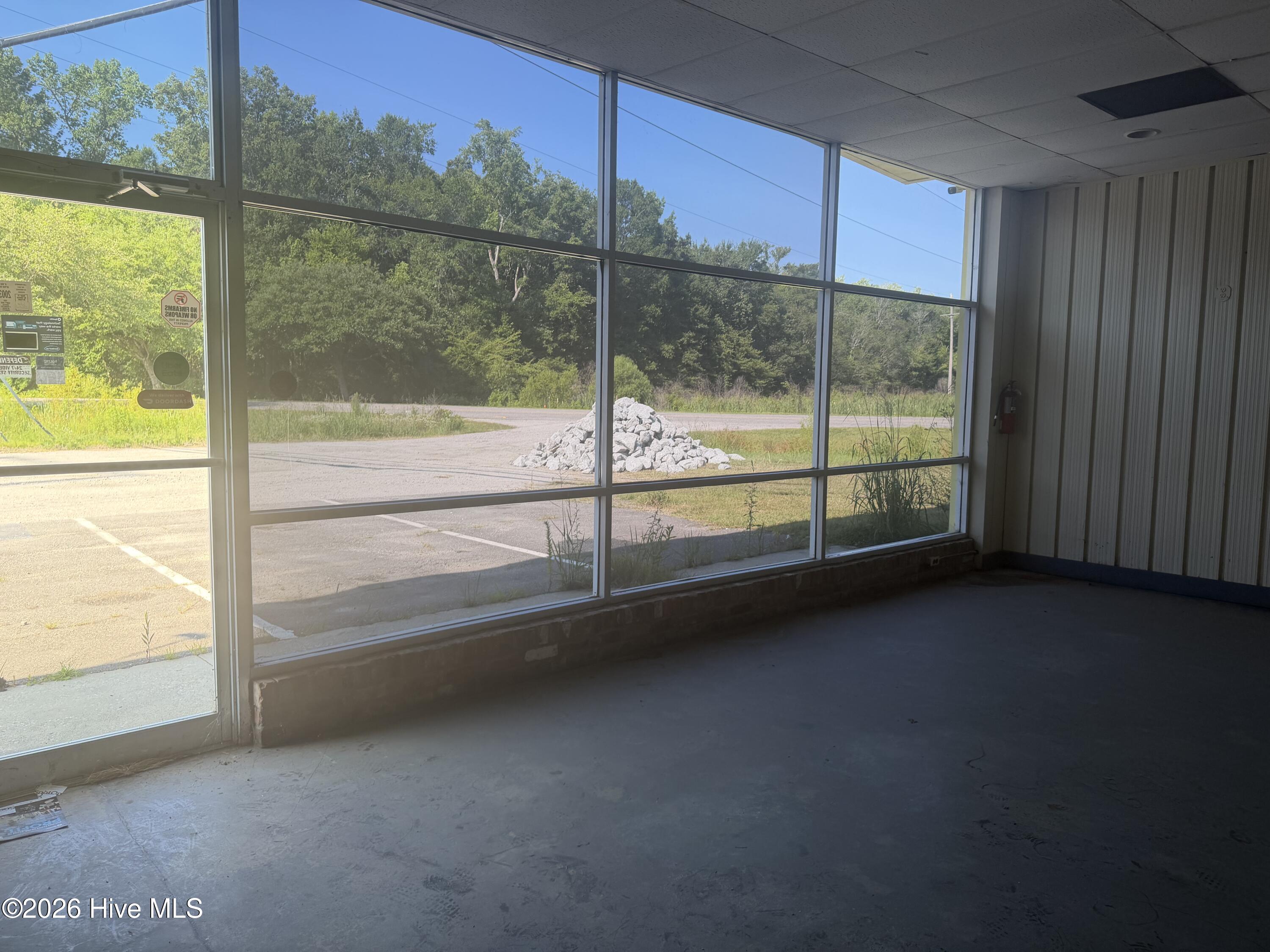 1032 S Madison Street Property Photo 6