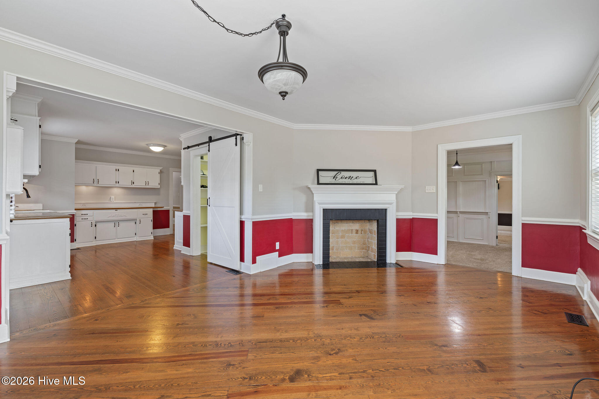 1900 E Mulberry Street Property Photo 13
