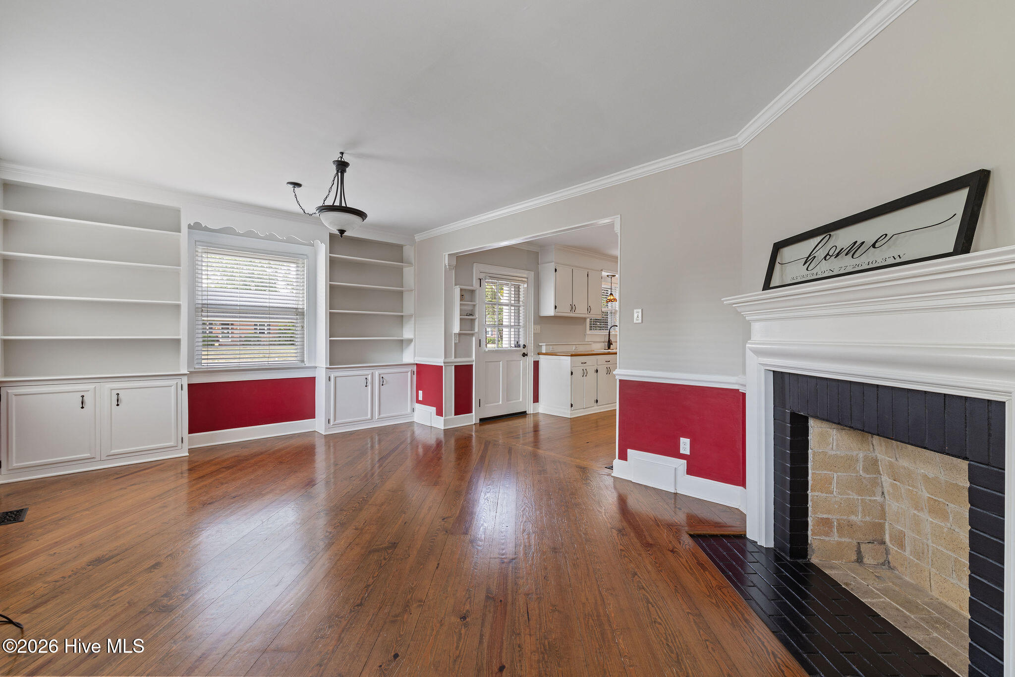 1900 E Mulberry Street Property Photo 14