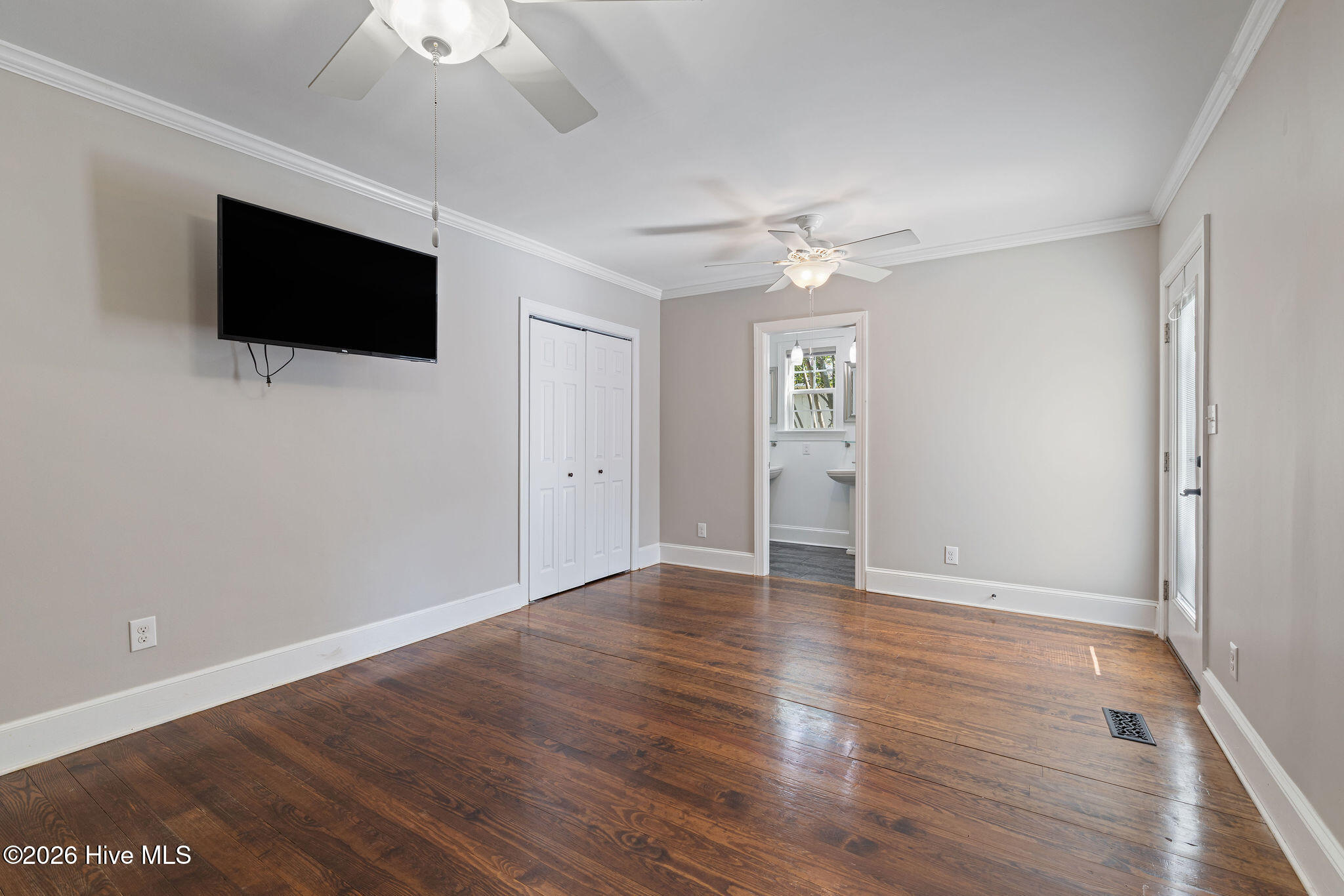 1900 E Mulberry Street Property Photo 29