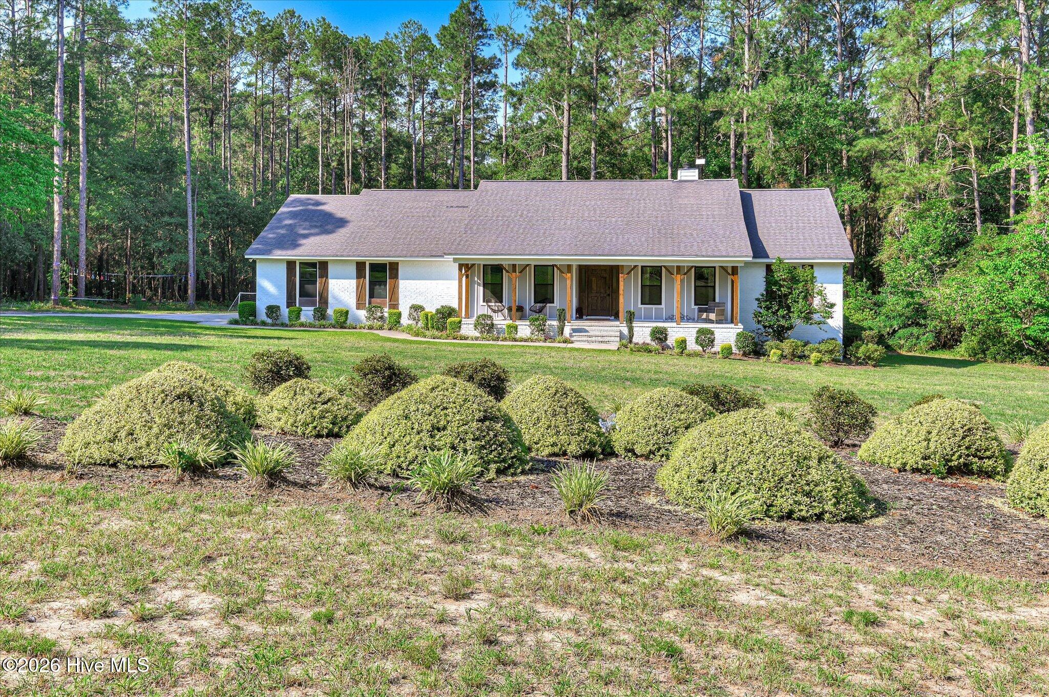 1006 Tamarack Drive Property Photo 6