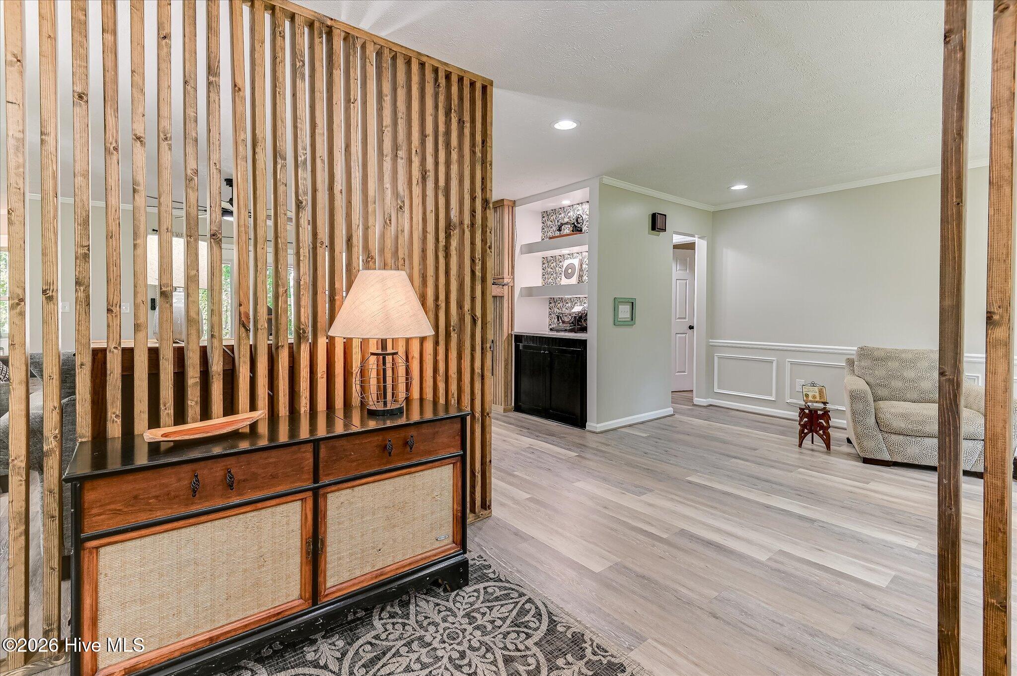 1006 Tamarack Drive Property Photo 10