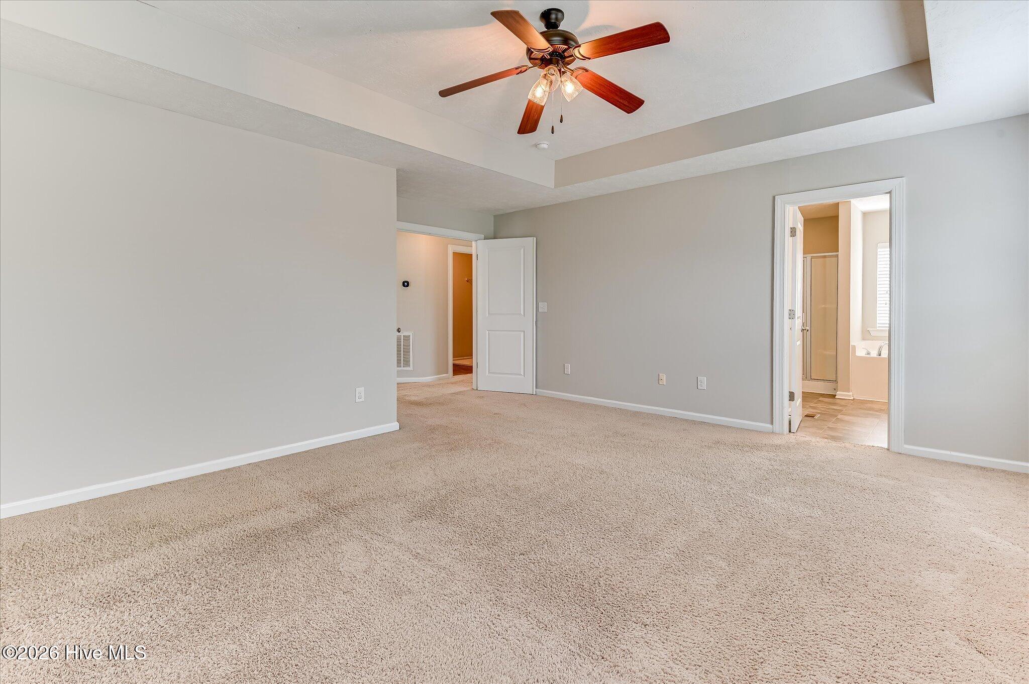 1049 Glenhaven Drive Property Photo 13