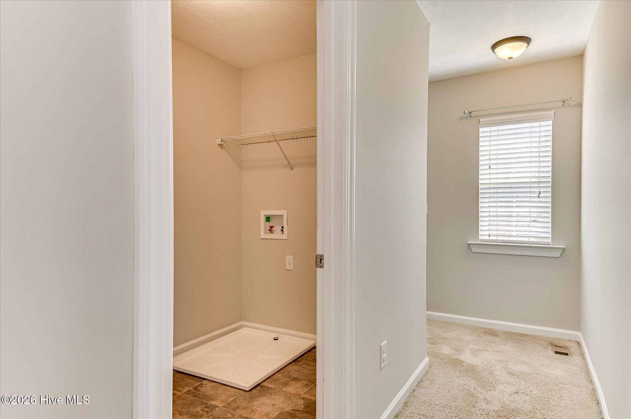 1049 Glenhaven Drive Property Photo 24