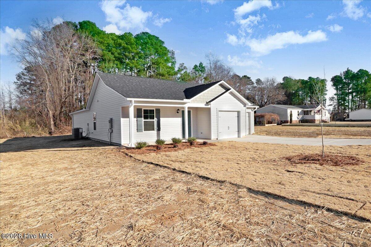 11455 Red Bud Road Property Photo 3