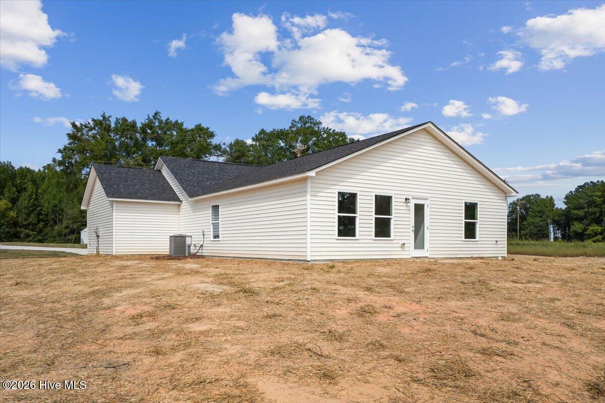 11455 Red Bud Road Property Photo 6