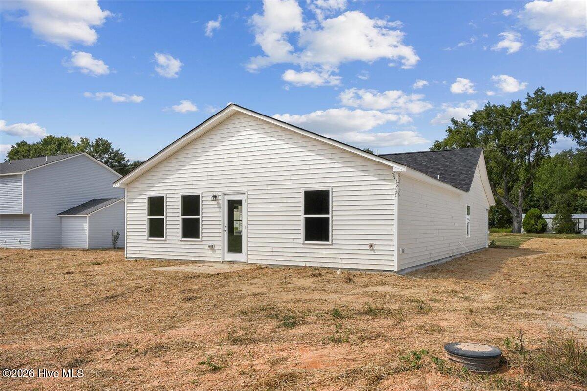 11455 Red Bud Road Property Photo 8