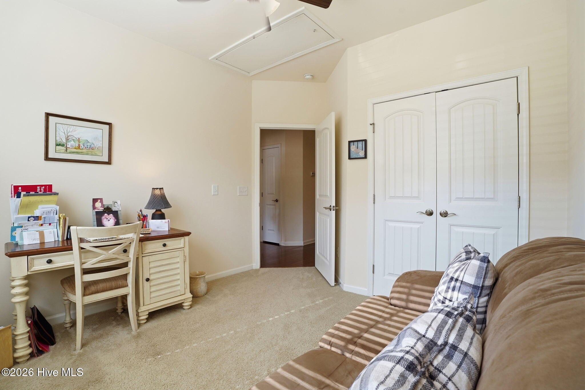14 W Milan Court Property Photo 22