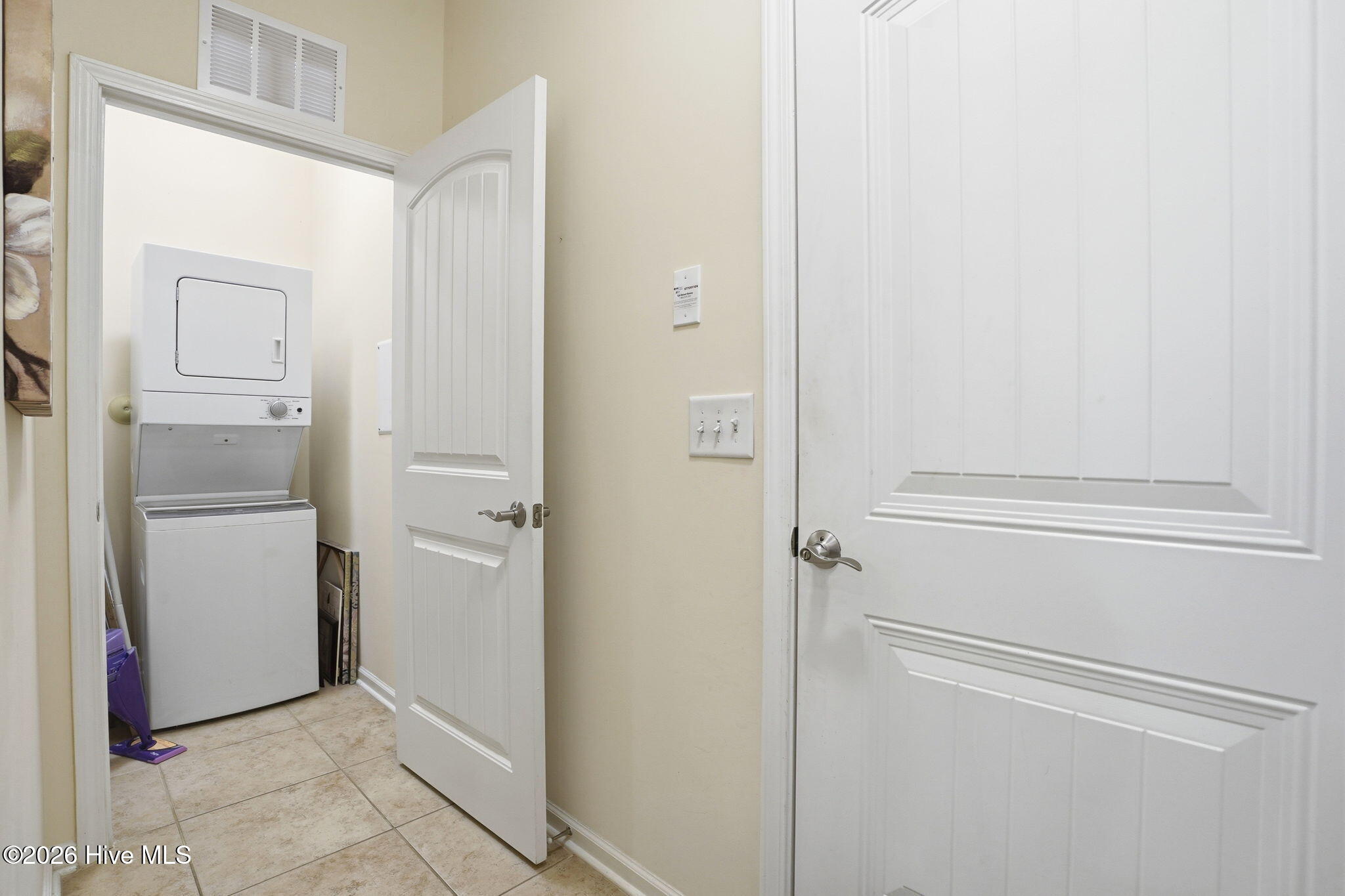 14 W Milan Court Property Photo 33