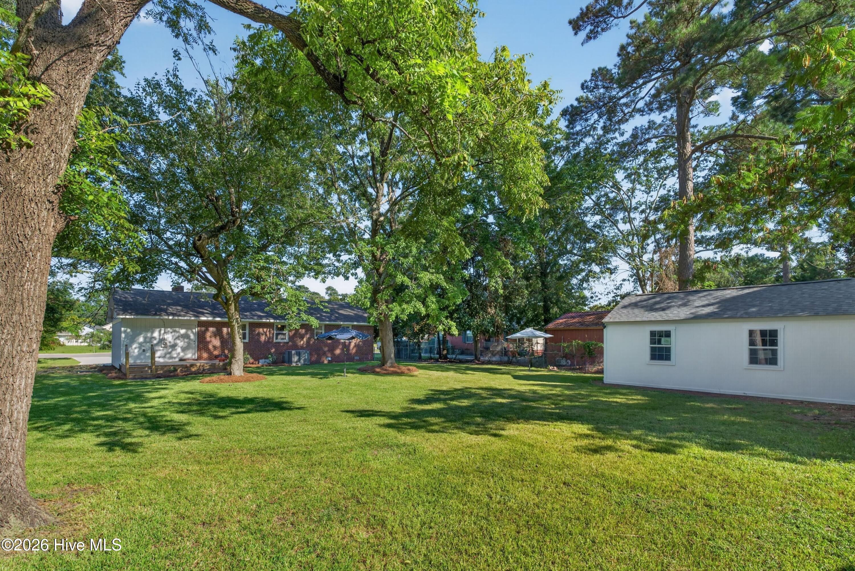 501 N Kerr Avenue Property Photo 16