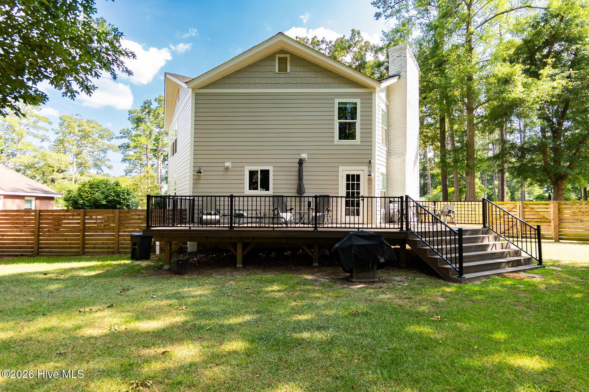 4704 Trent Woods Drive Property Photo 3