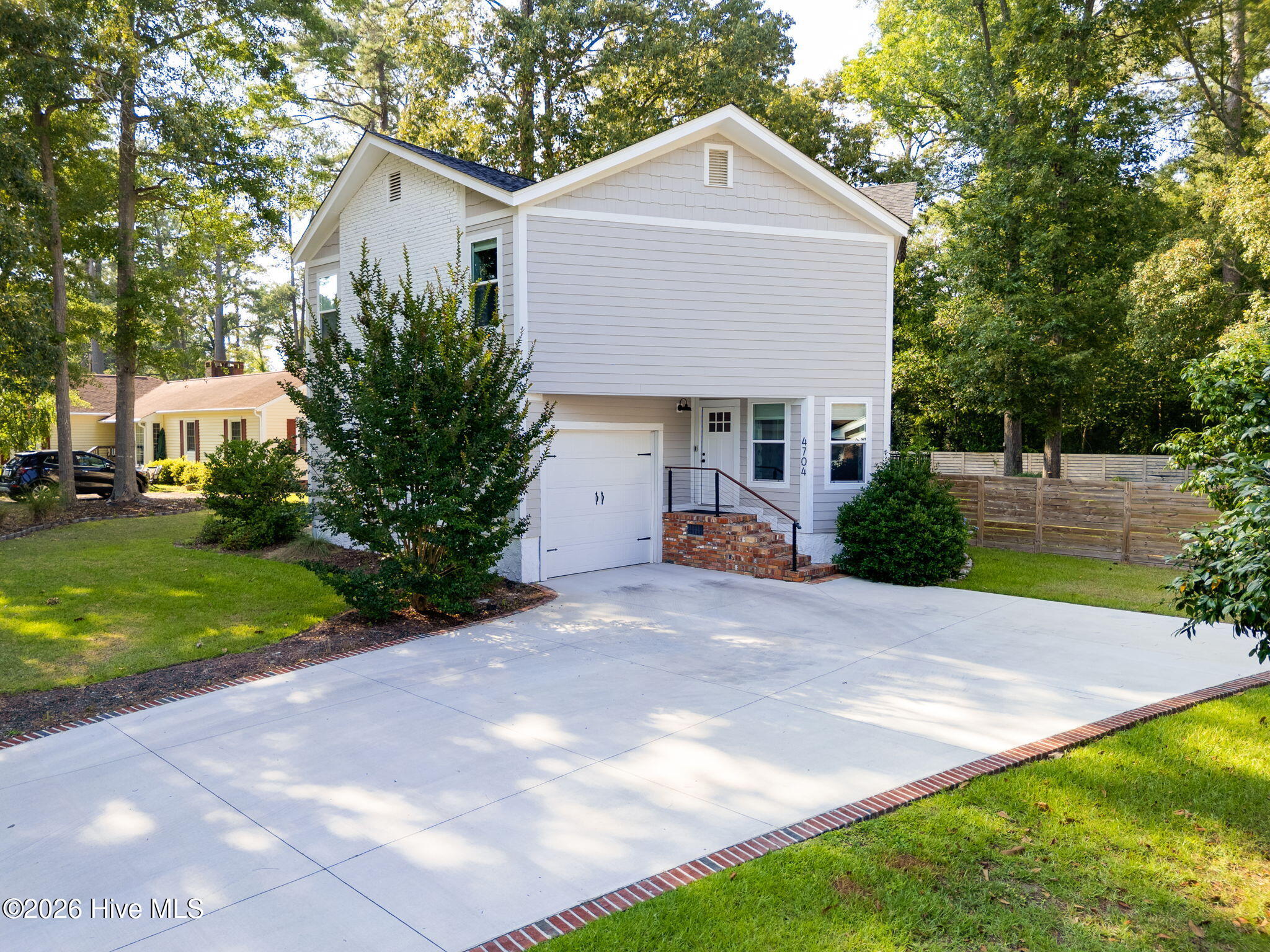 4704 Trent Woods Drive Property Photo 28