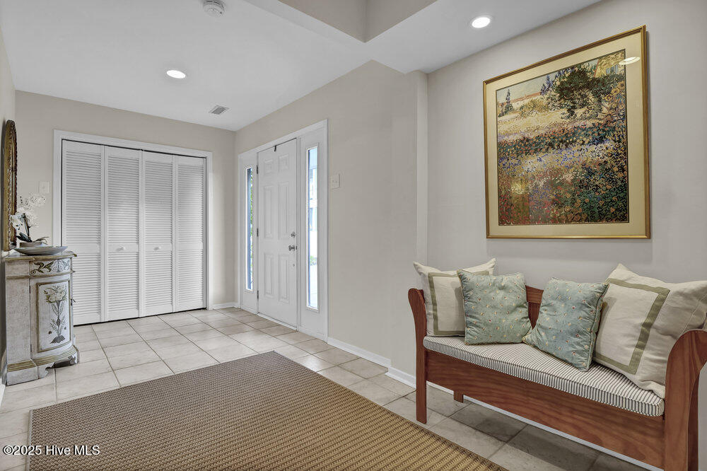 945 Radnor Road Property Photo 12