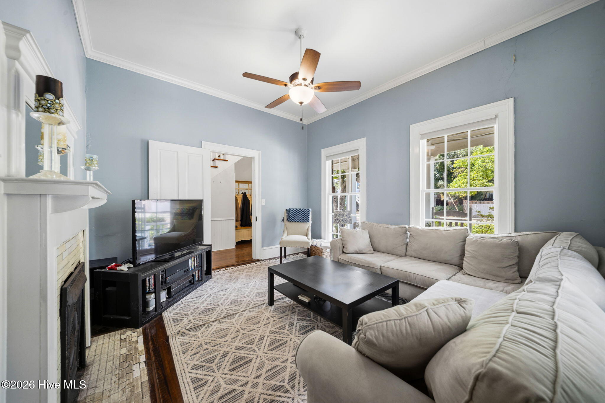 106 Castle Street Property Photo 8