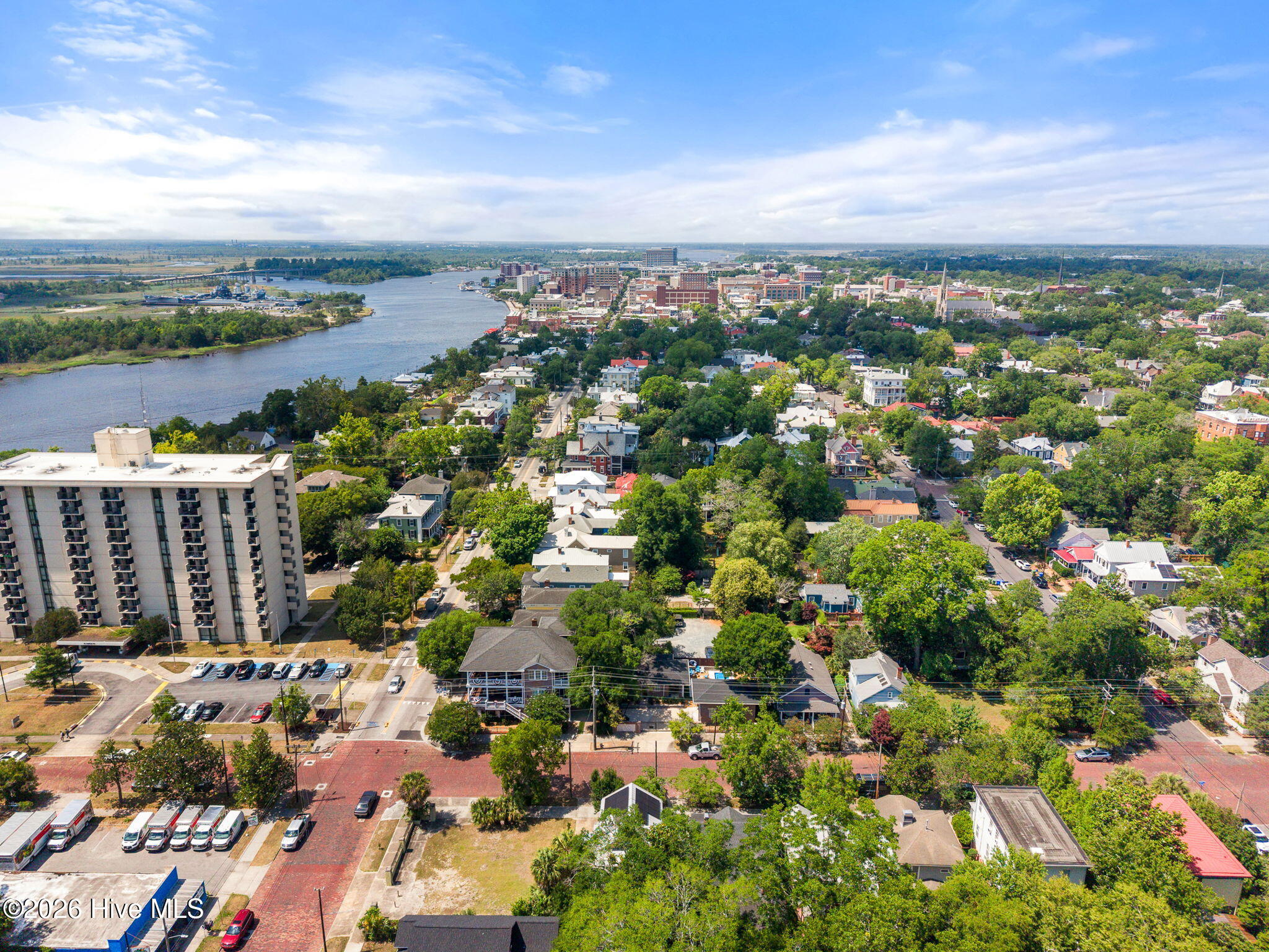 106 Castle Street Property Photo 45
