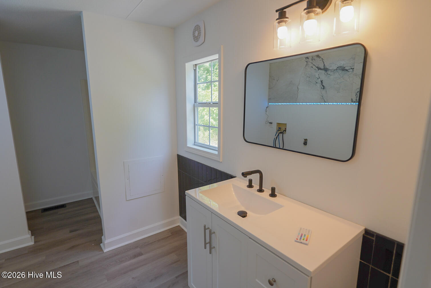 2929 W Timberlake Boulevard Property Photo 8