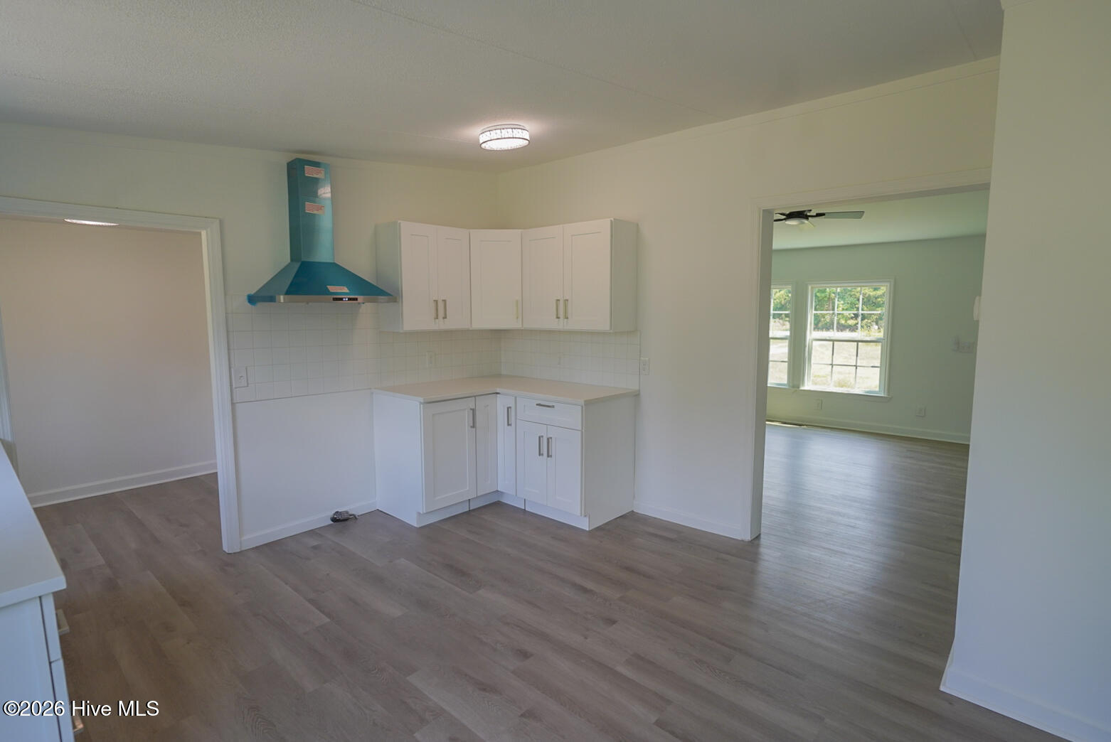 2929 W Timberlake Boulevard Property Photo 11