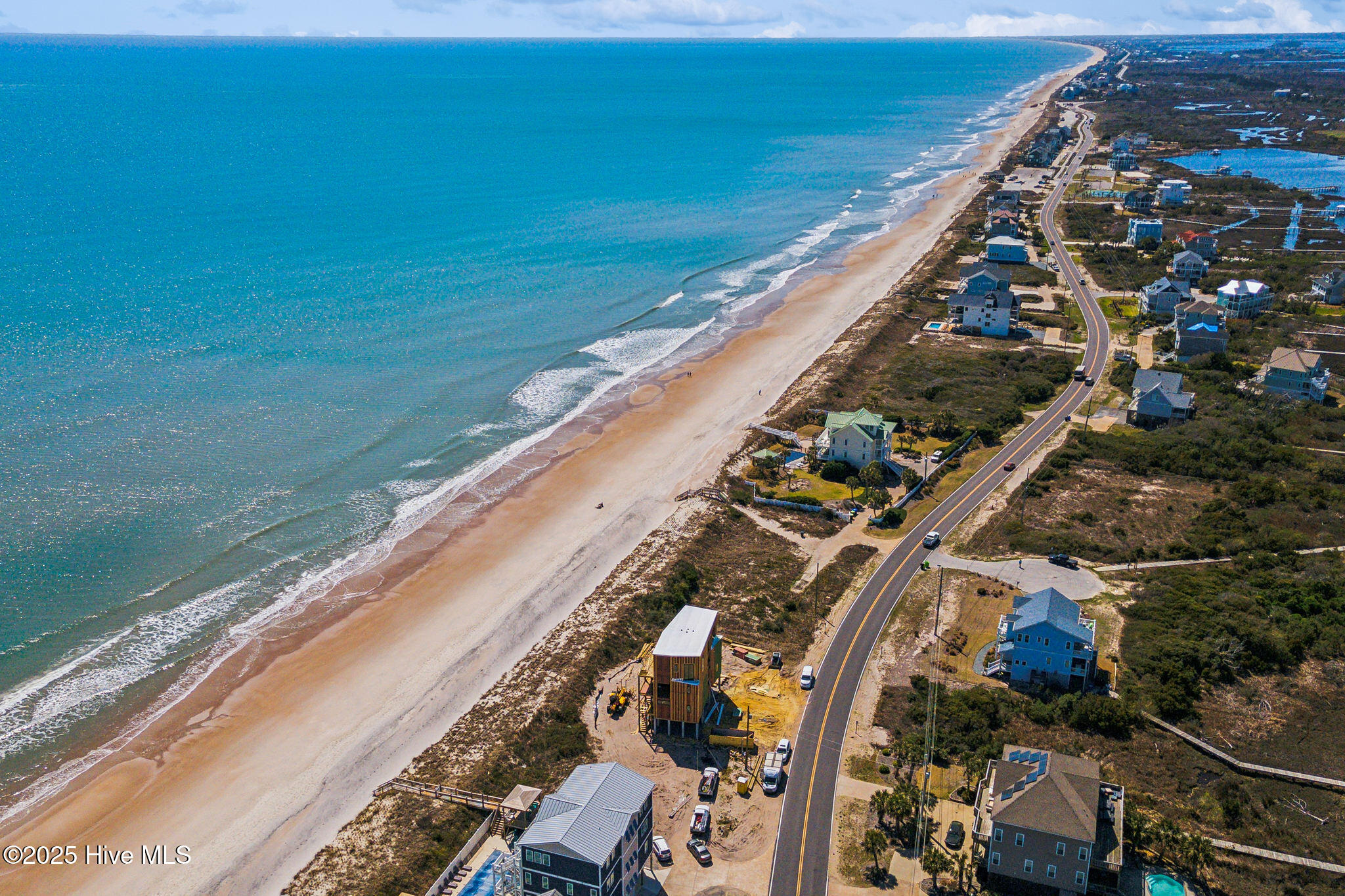 676 New River Inlet Road Property Photo 1