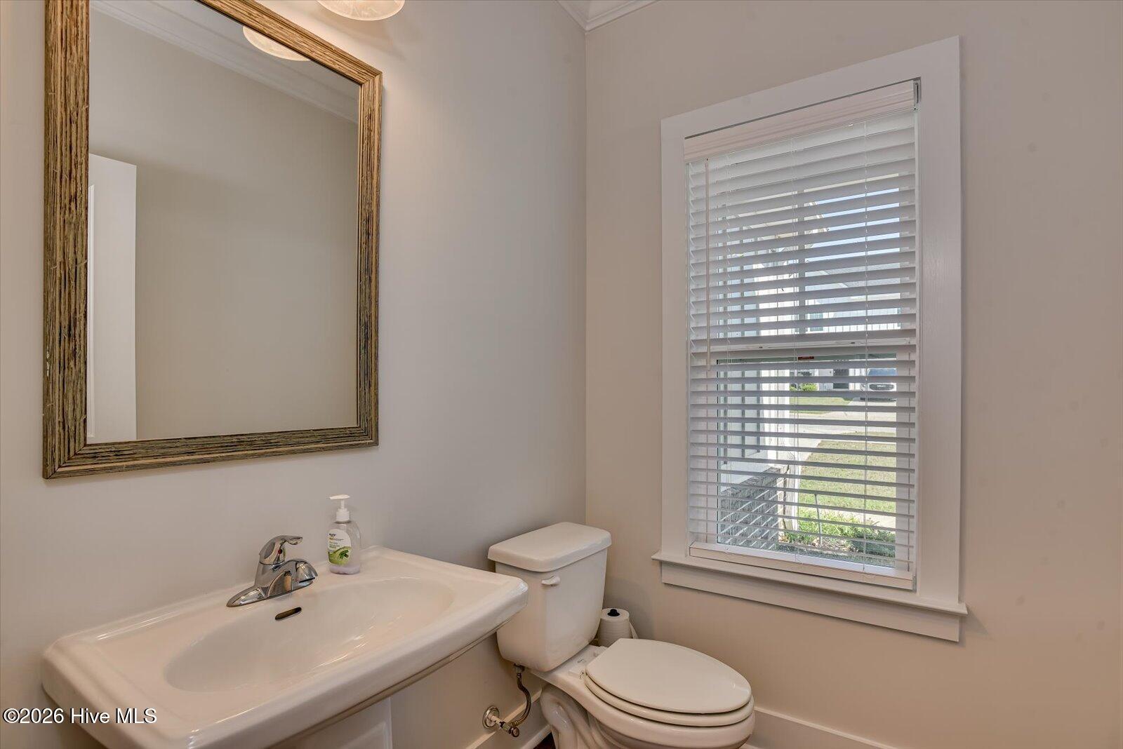 409 Barrow Lane Property Photo 3