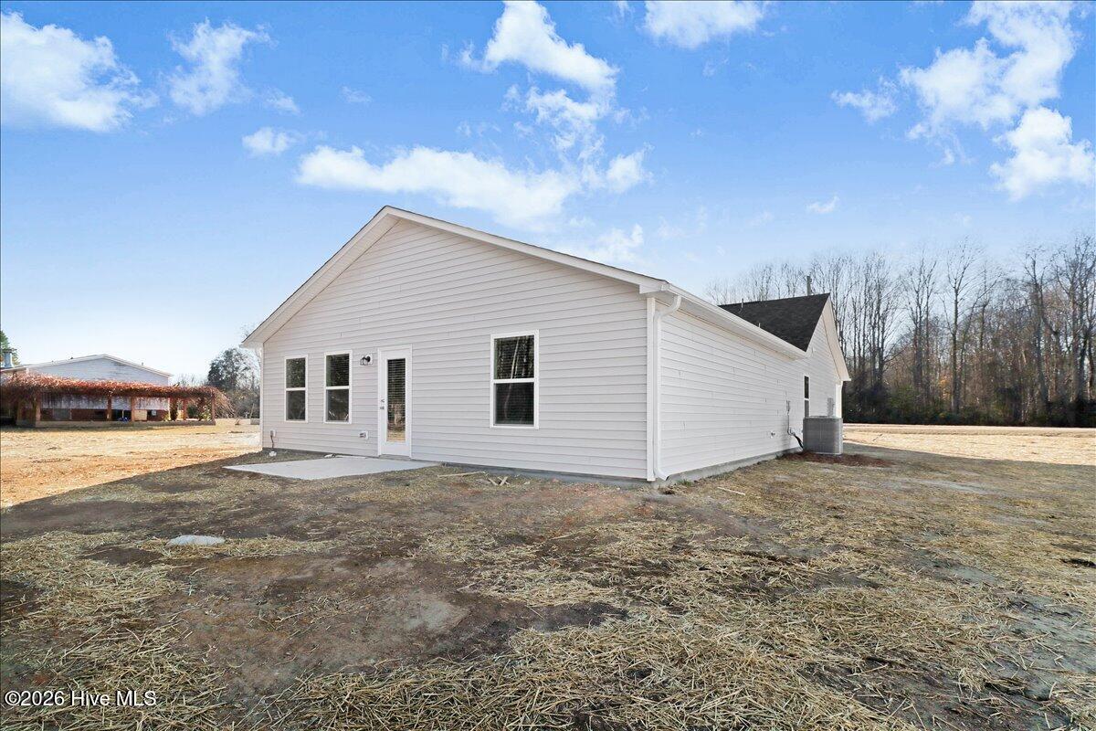 11365 Red Bud Road Property Photo 6