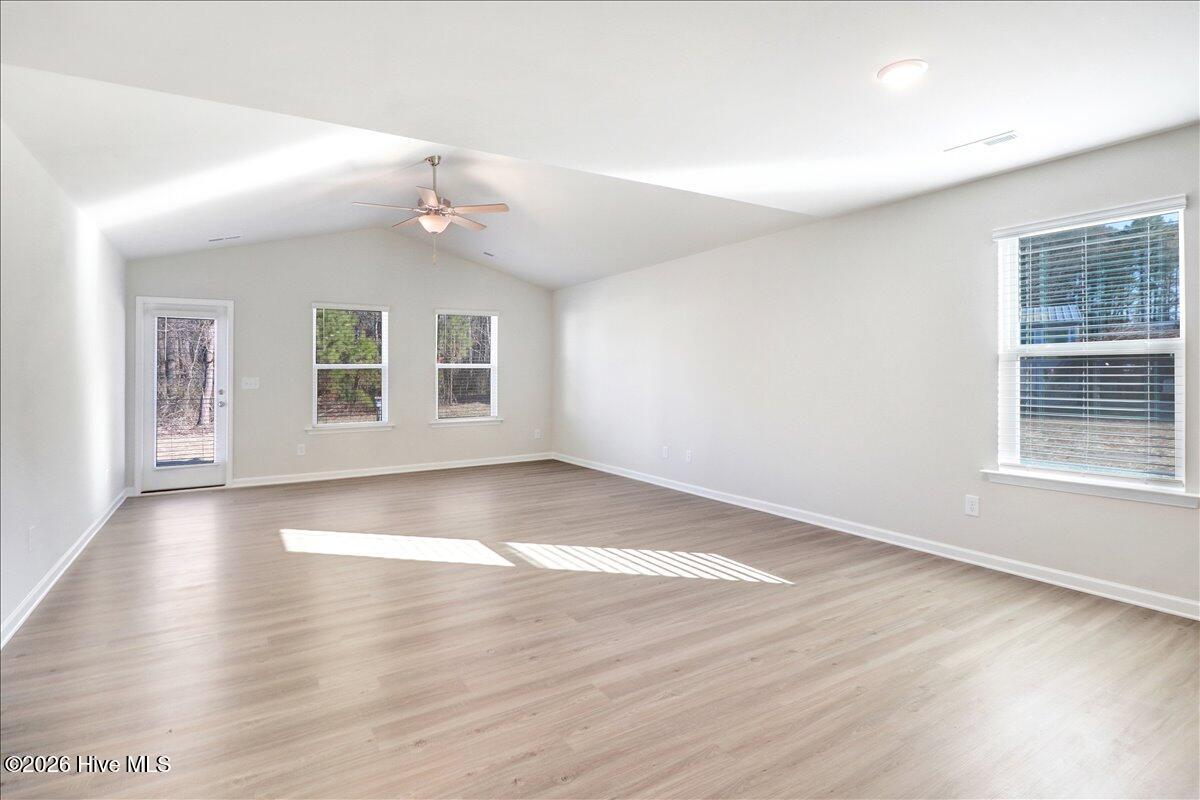 11365 Red Bud Road Property Photo 10