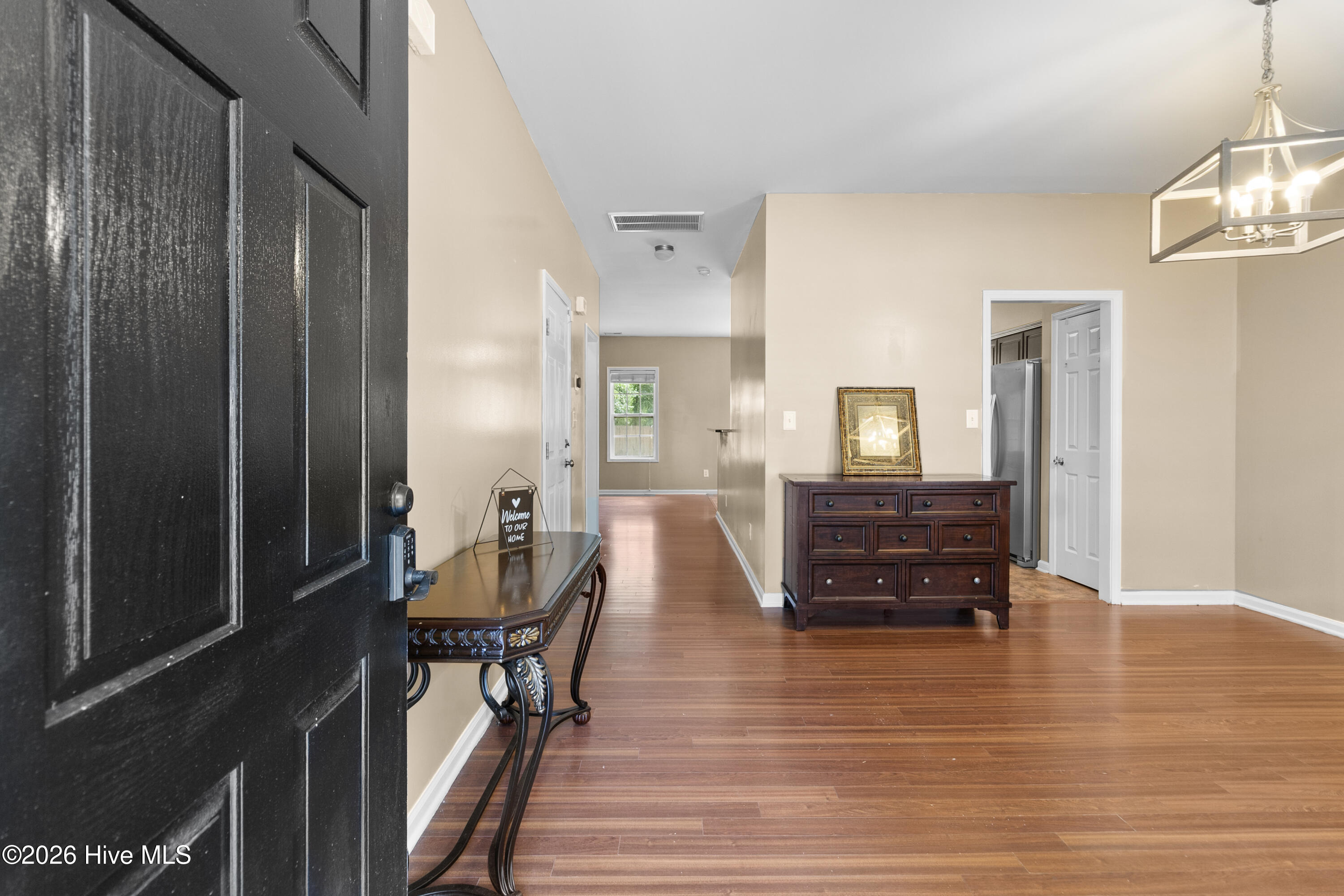 60 Hunters Way Property Photo 6