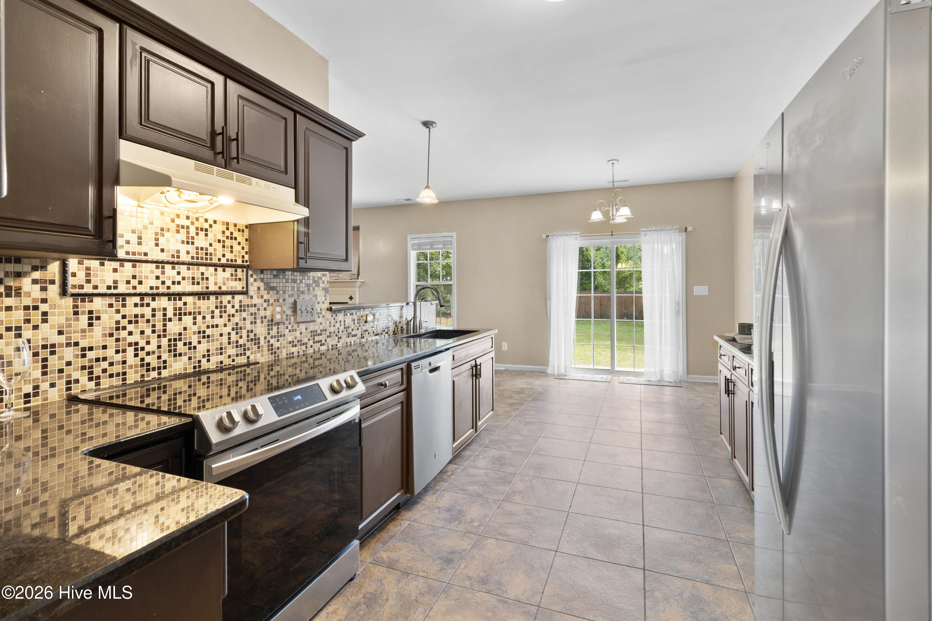 60 Hunters Way Property Photo 19