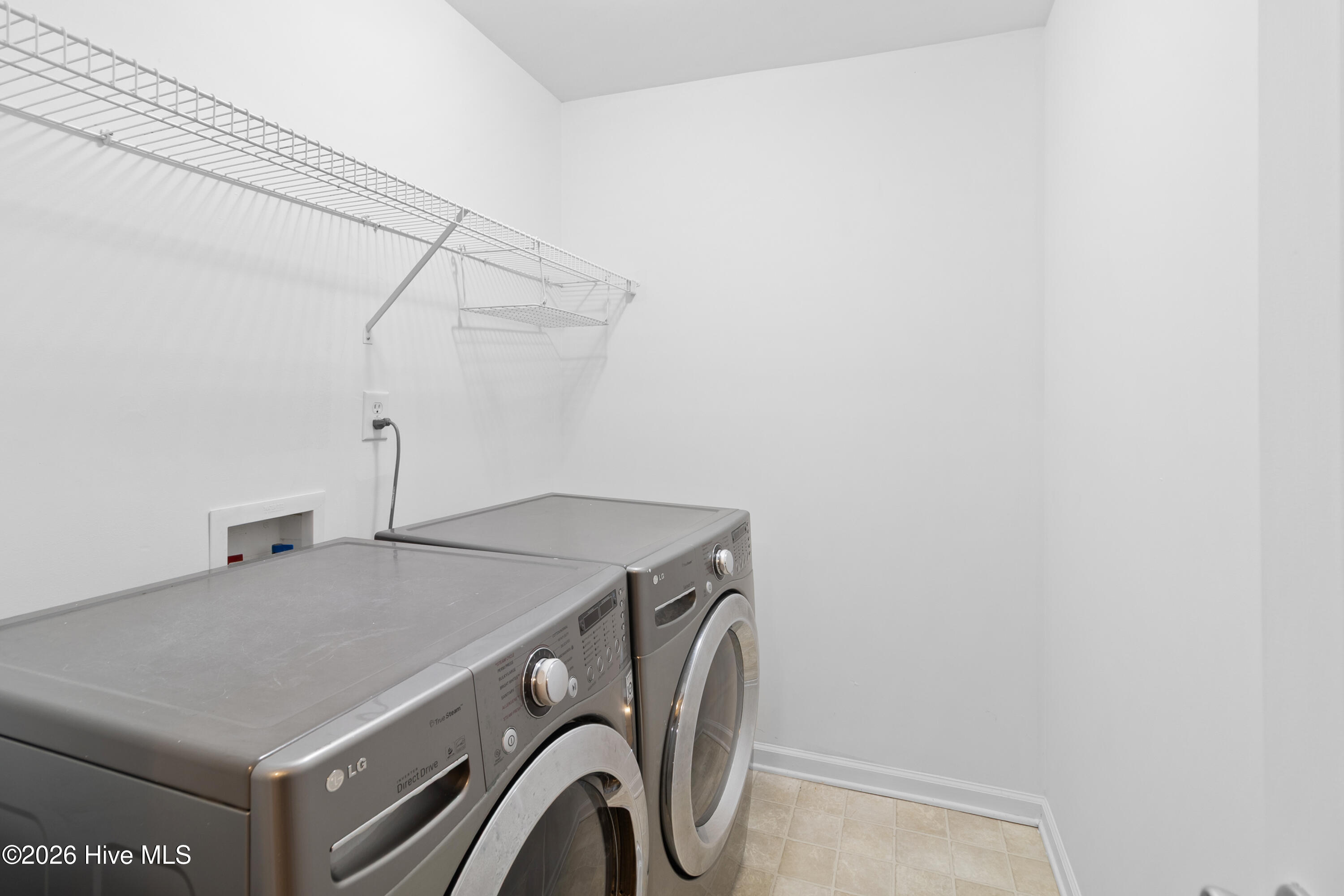 60 Hunters Way Property Photo 22