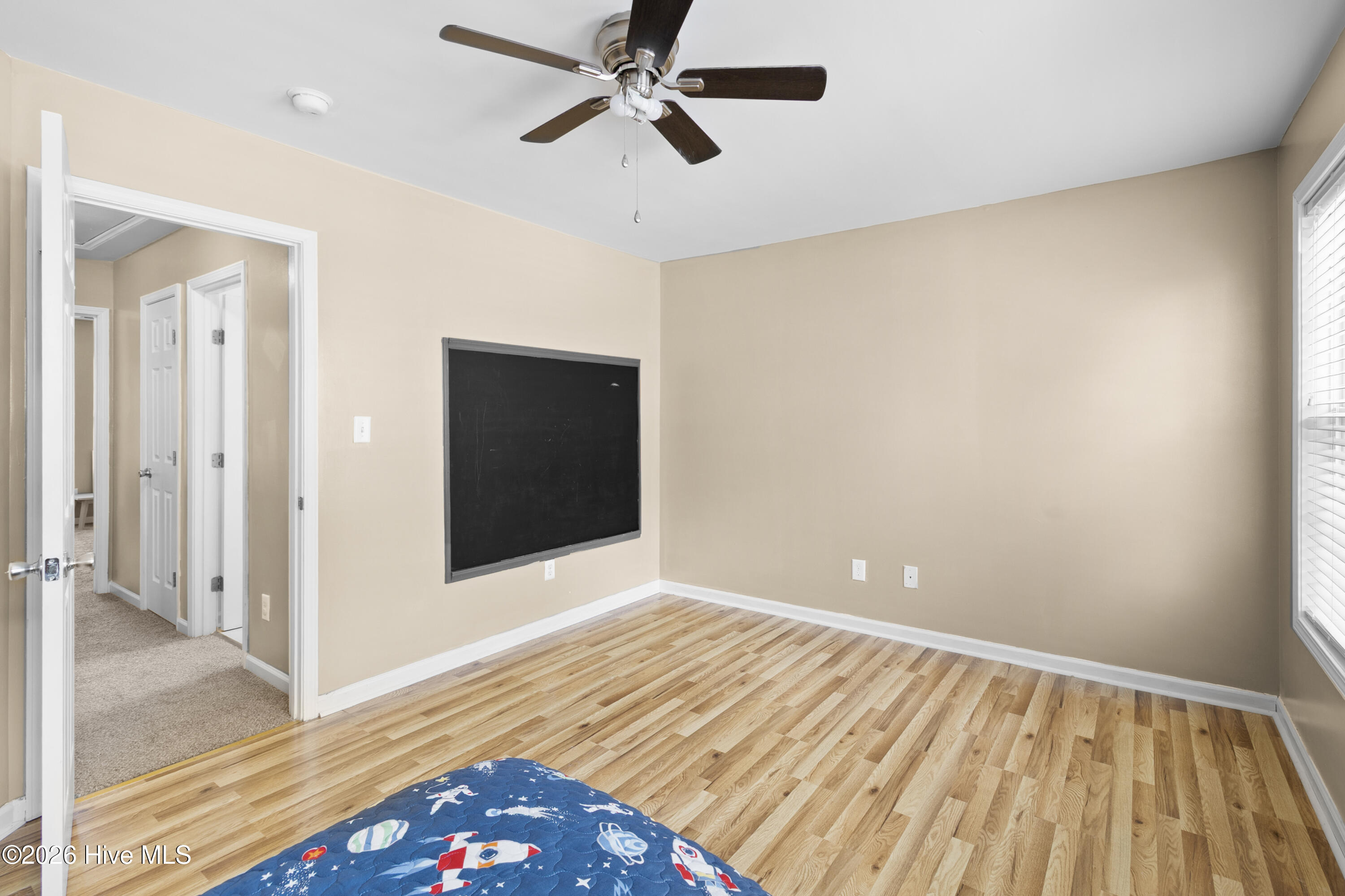 60 Hunters Way Property Photo 35