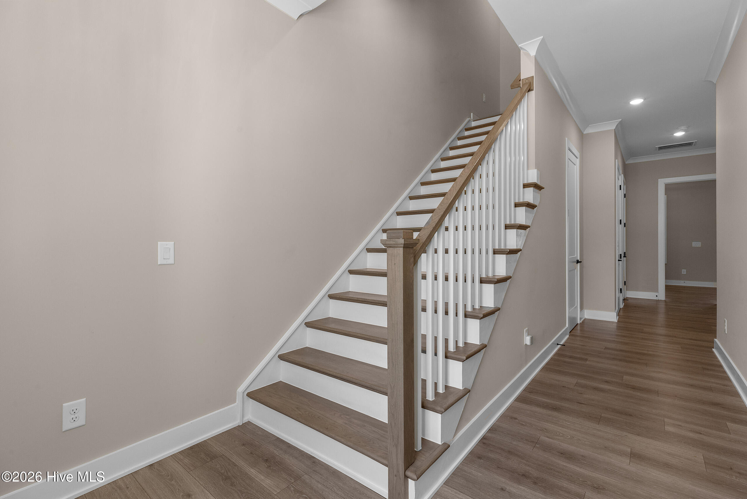2689 Alvernia Drive Property Photo 4