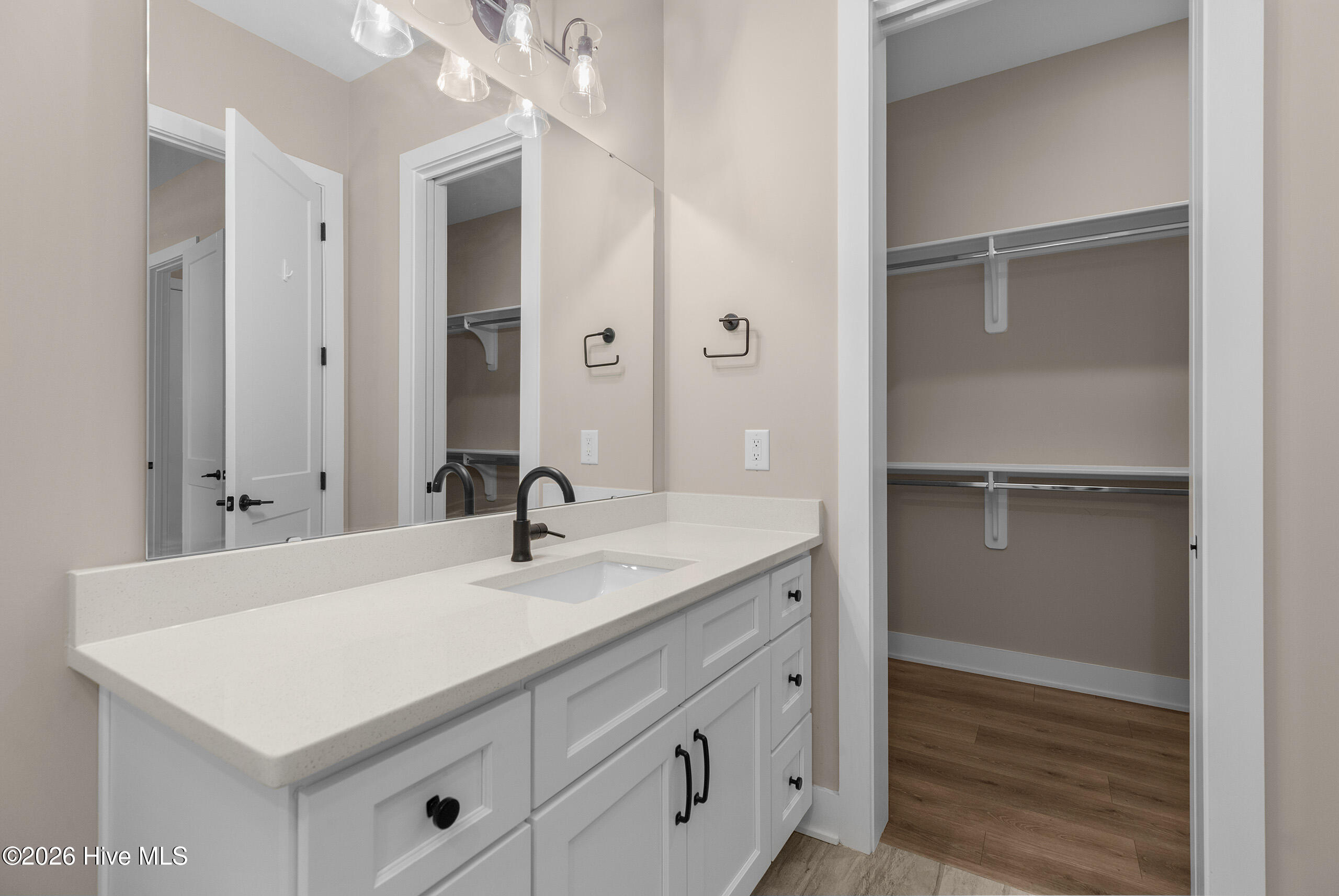 2689 Alvernia Drive Property Photo 8