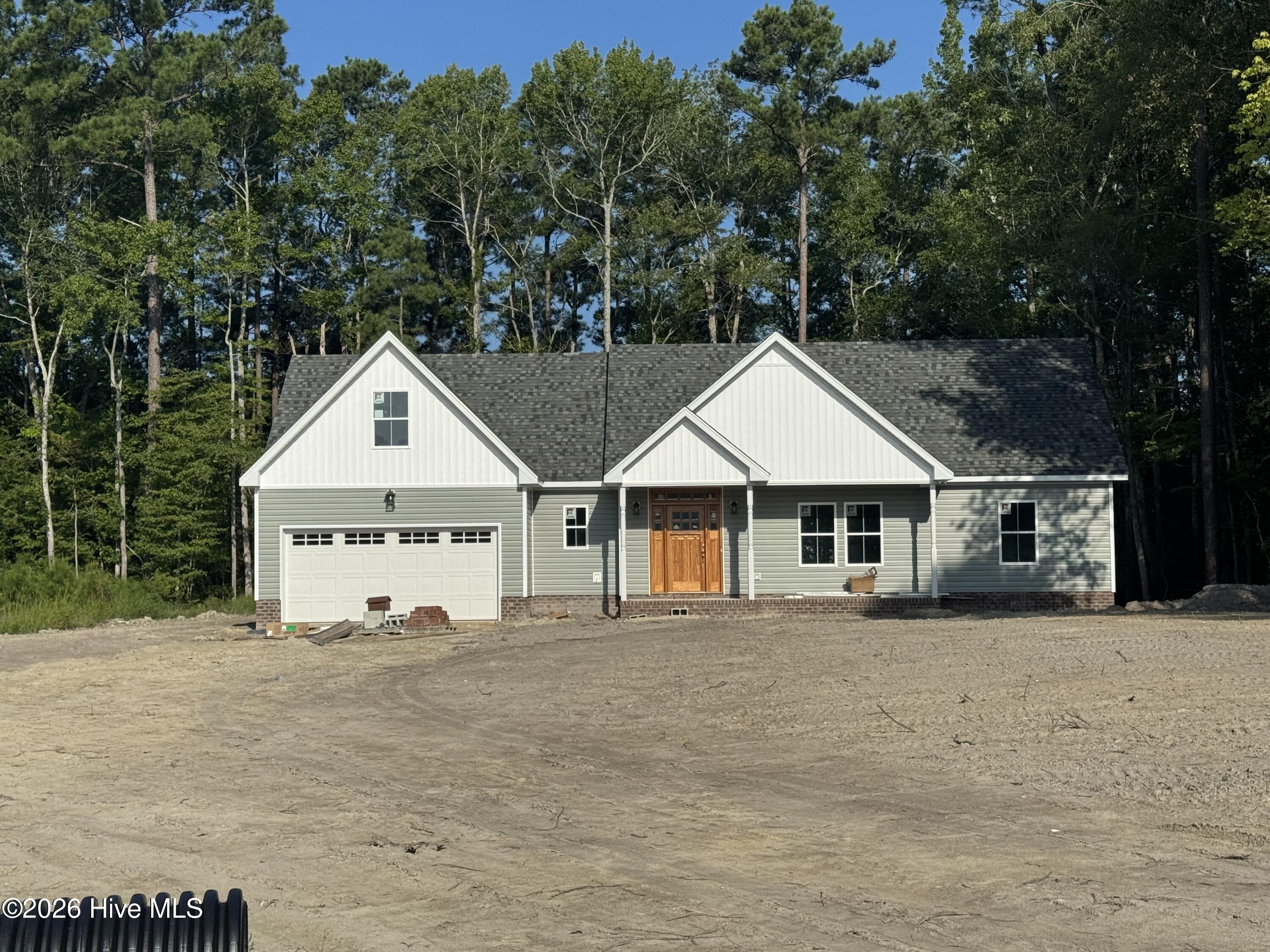 418 Neck Road Property Photo 1
