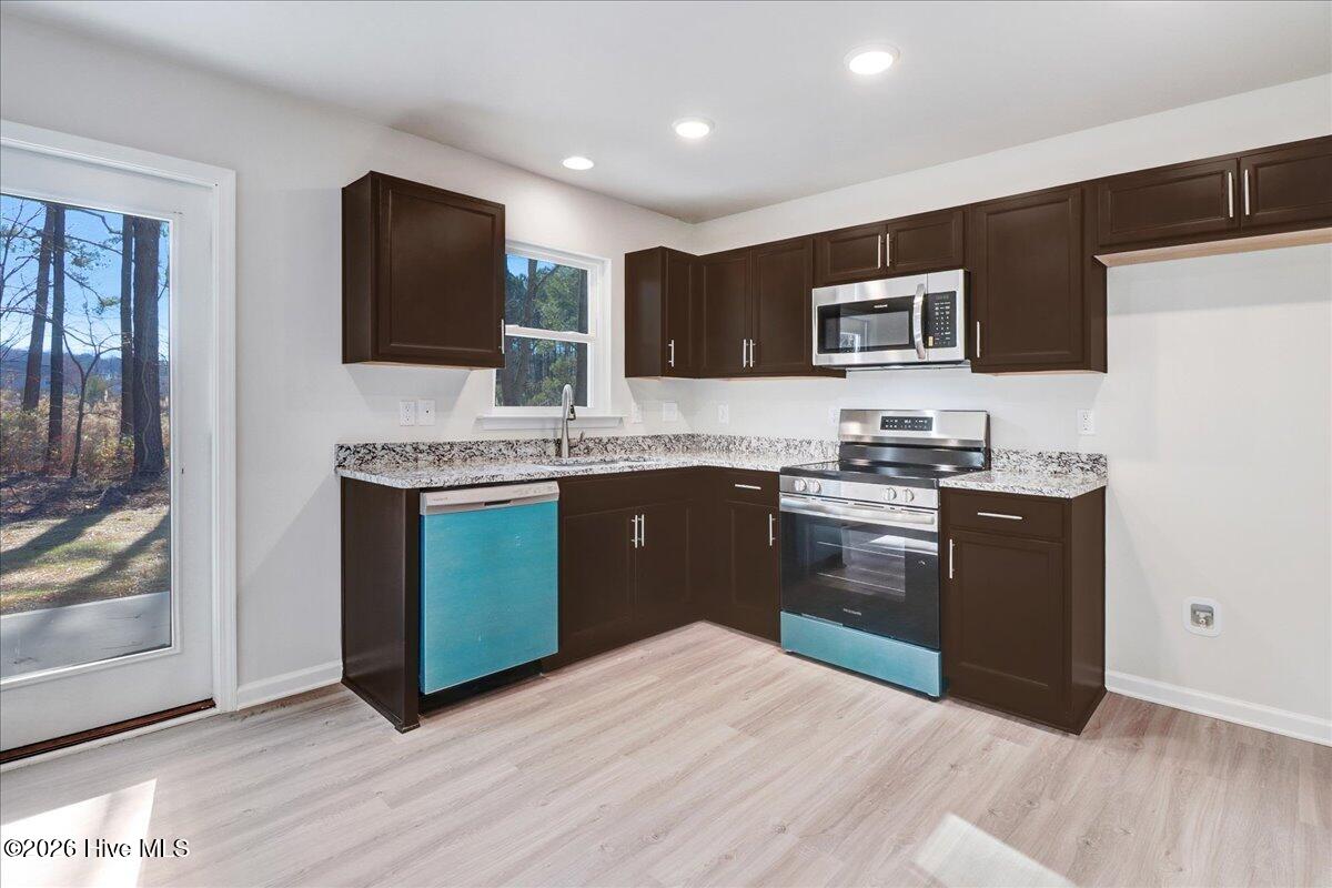 11379 Red Bud Road Property Photo 6