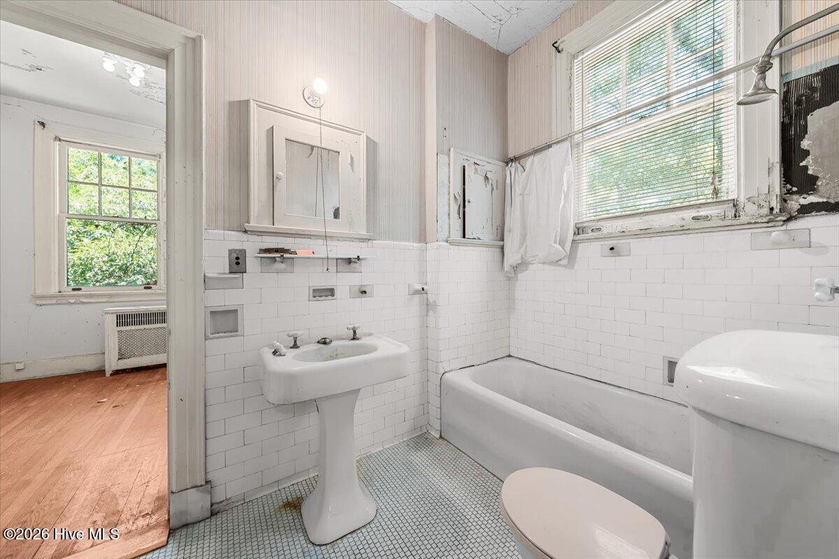 807 Fayetteville Road Property Photo 54