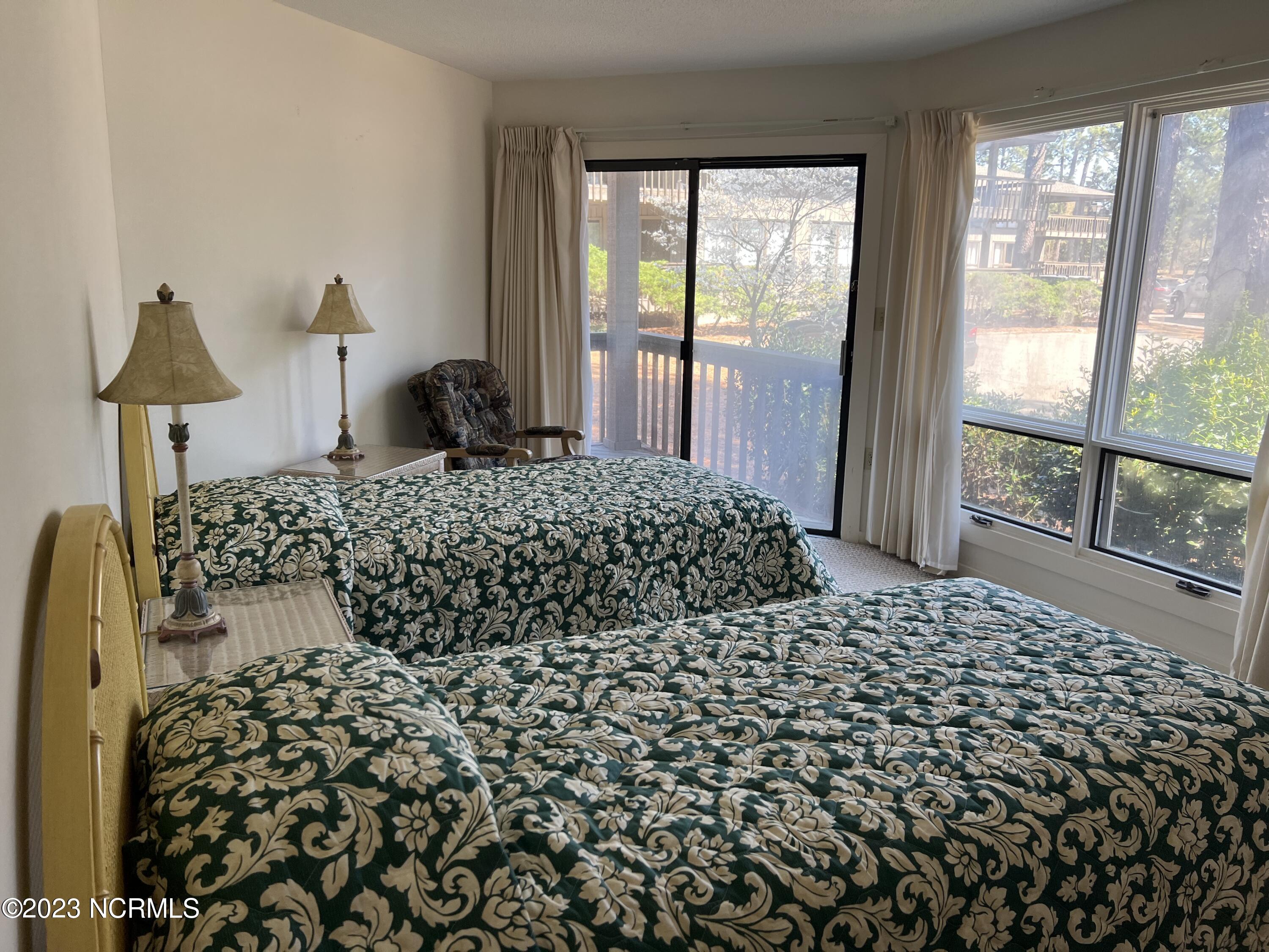 207 Foxkroft Drive Property Photo 3