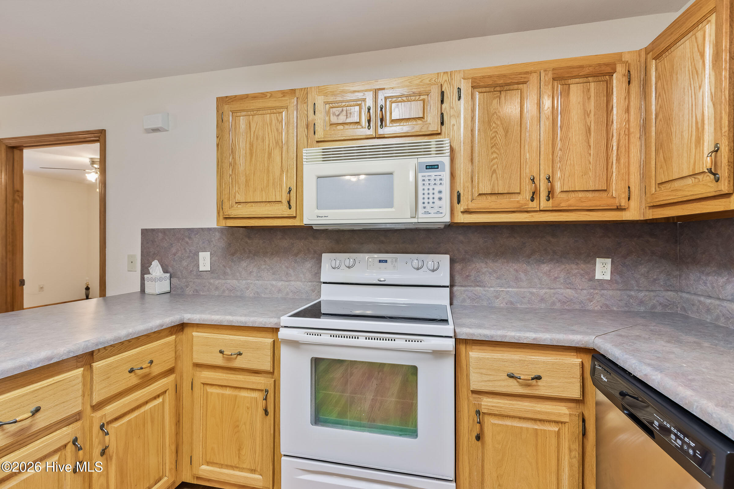 85 Sunray Circle Property Photo 17
