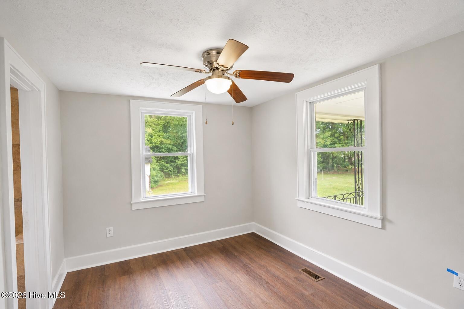 163 E Hudson Lane Property Photo 10
