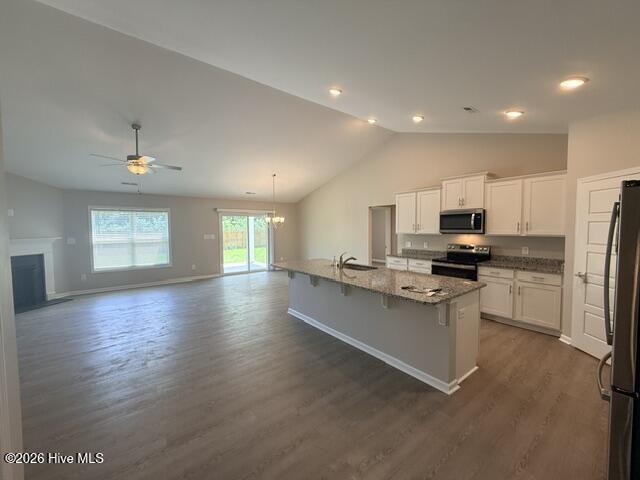 93 Robertson Lane Property Photo 8