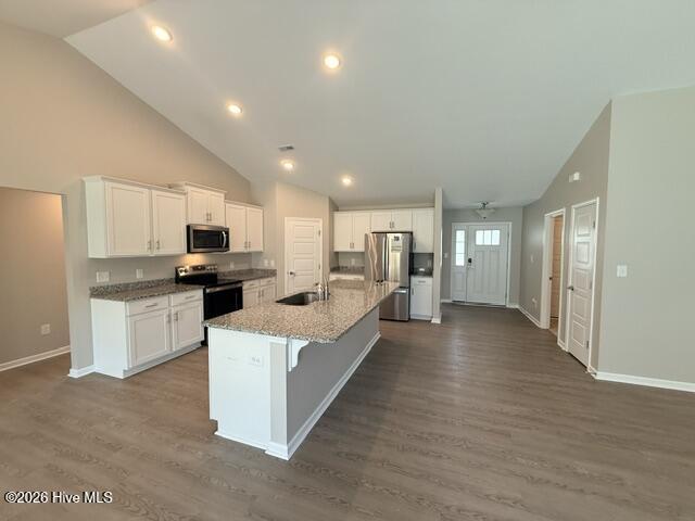 93 Robertson Lane Property Photo 9