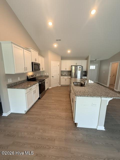 93 Robertson Lane Property Photo 13