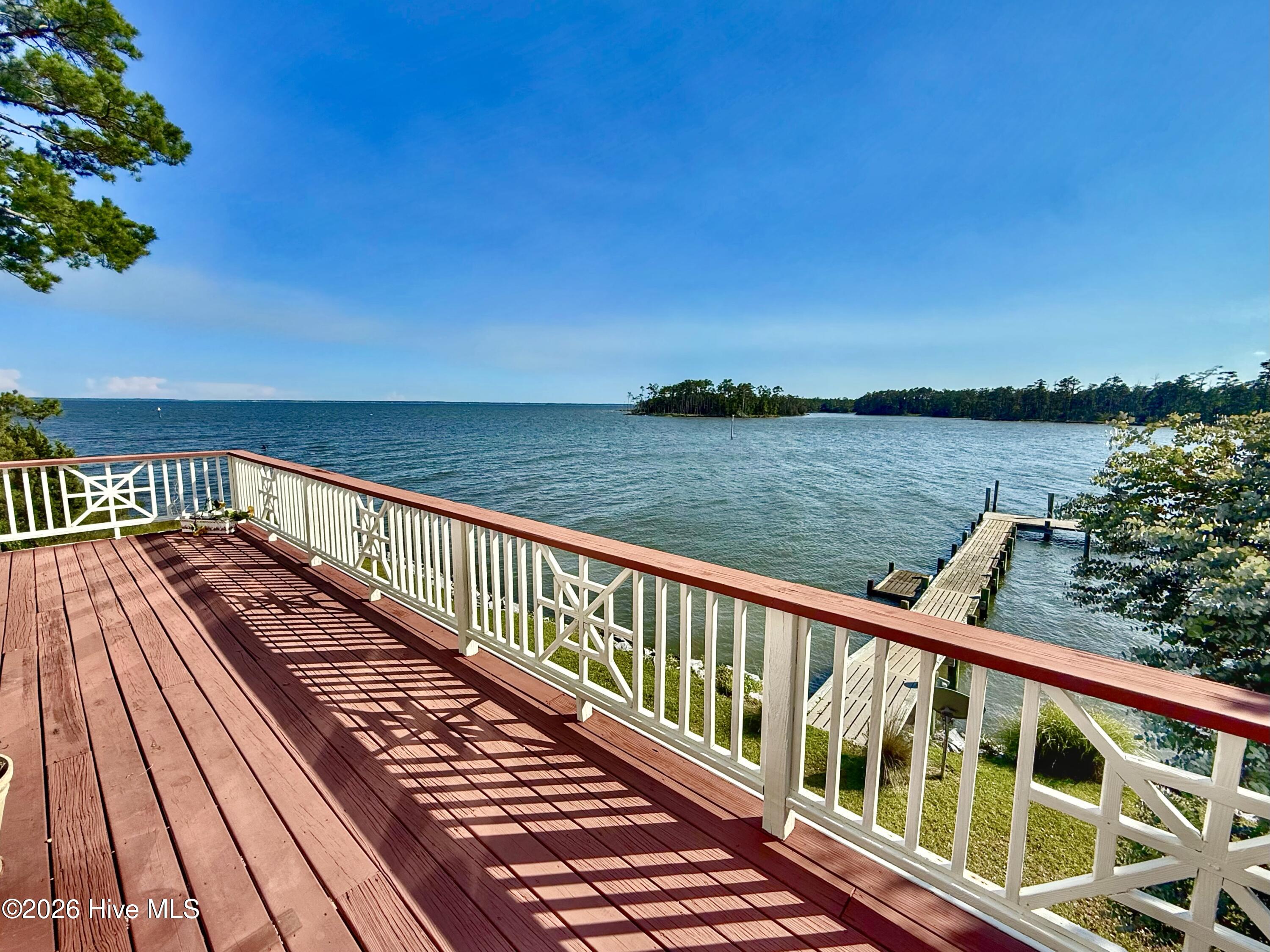 166 Orchard Point Road Property Photo 6