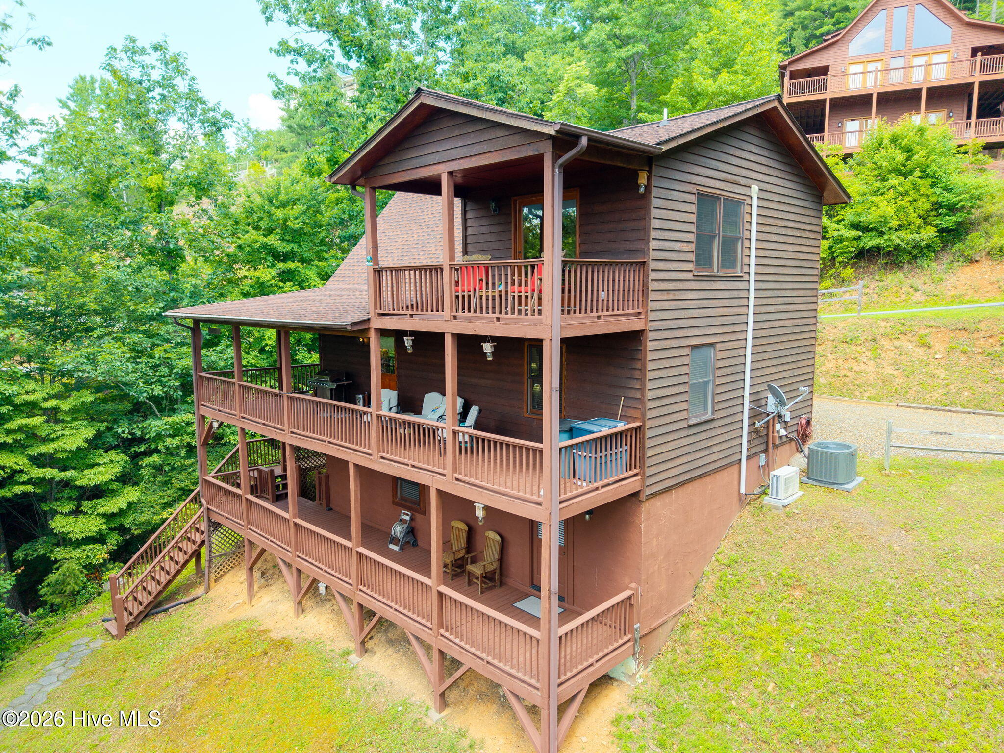 198 Monarch Butterfly Trail Property Photo 2